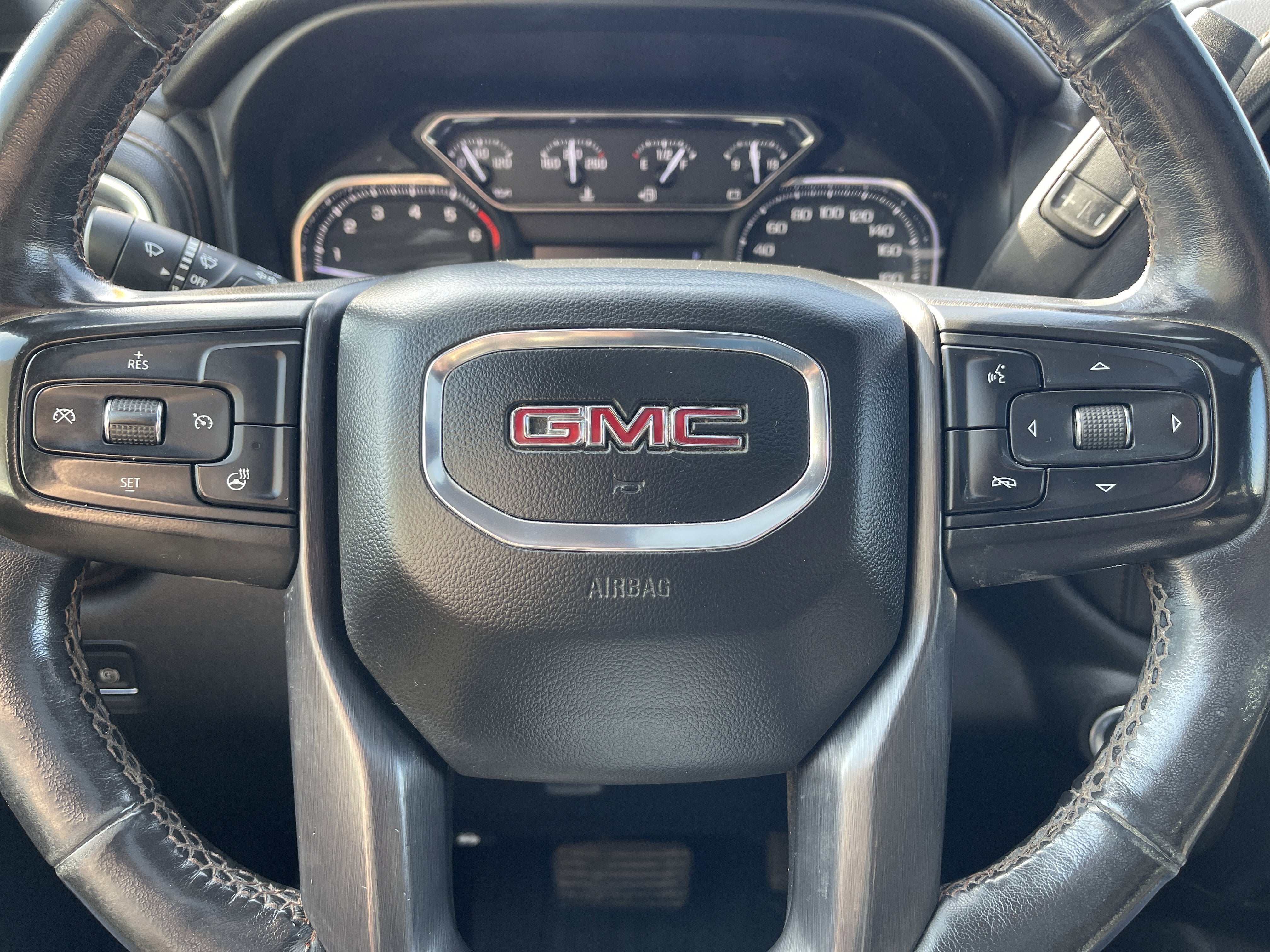 2019 GMC Sierra 1500 AT4