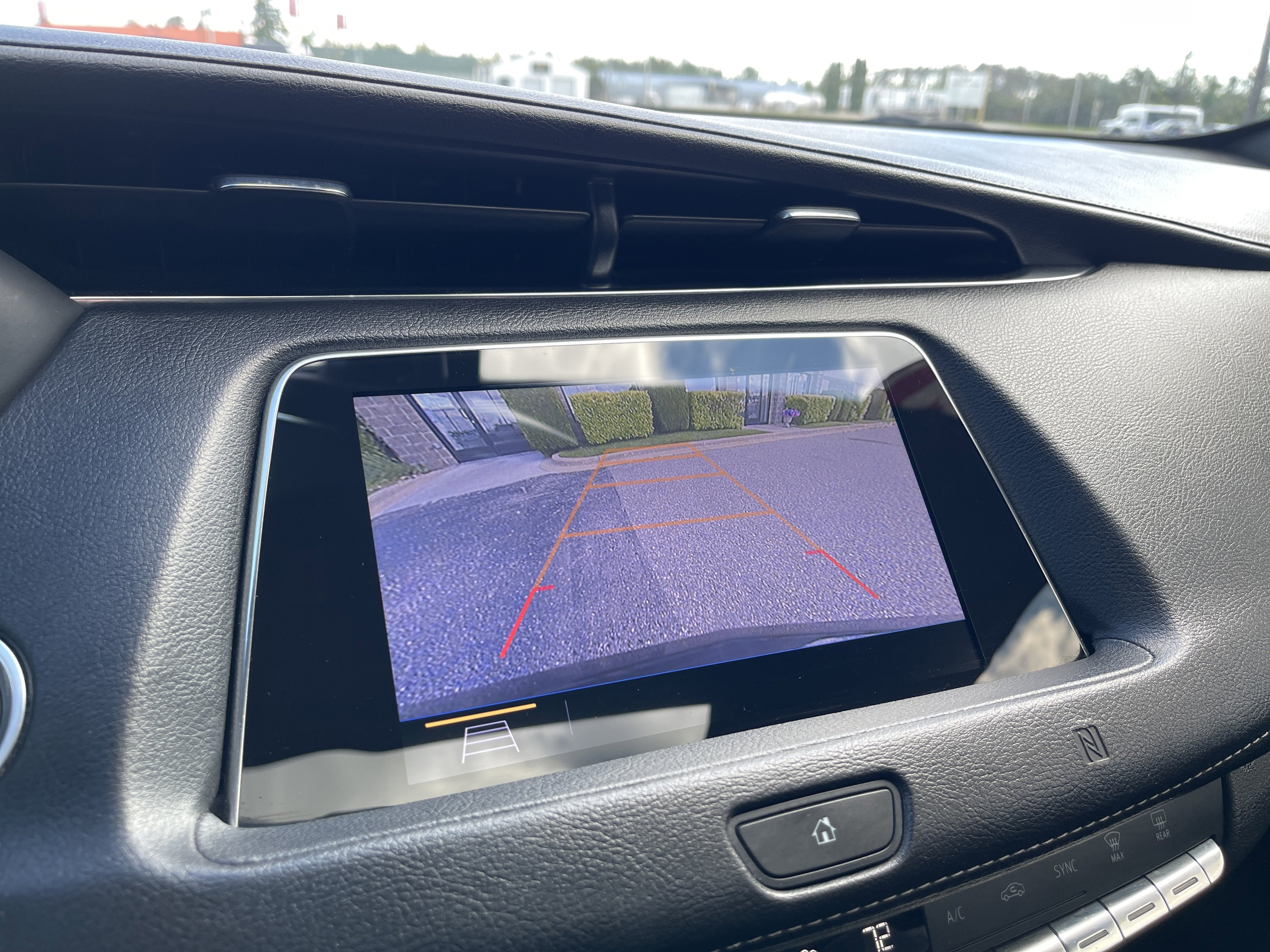 2019 Cadillac XT4 AWD Premium Luxury
