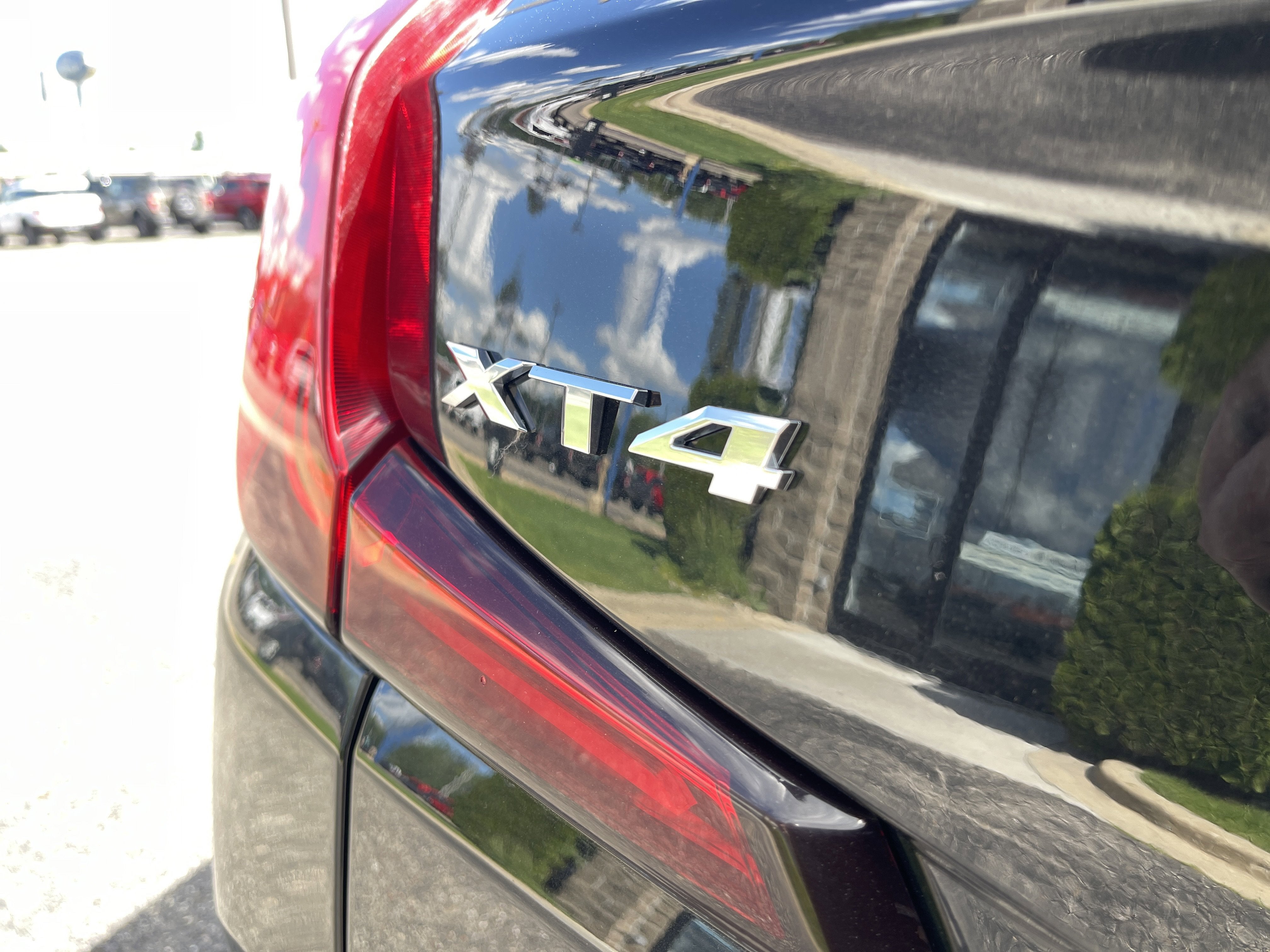 2019 Cadillac XT4 AWD Premium Luxury