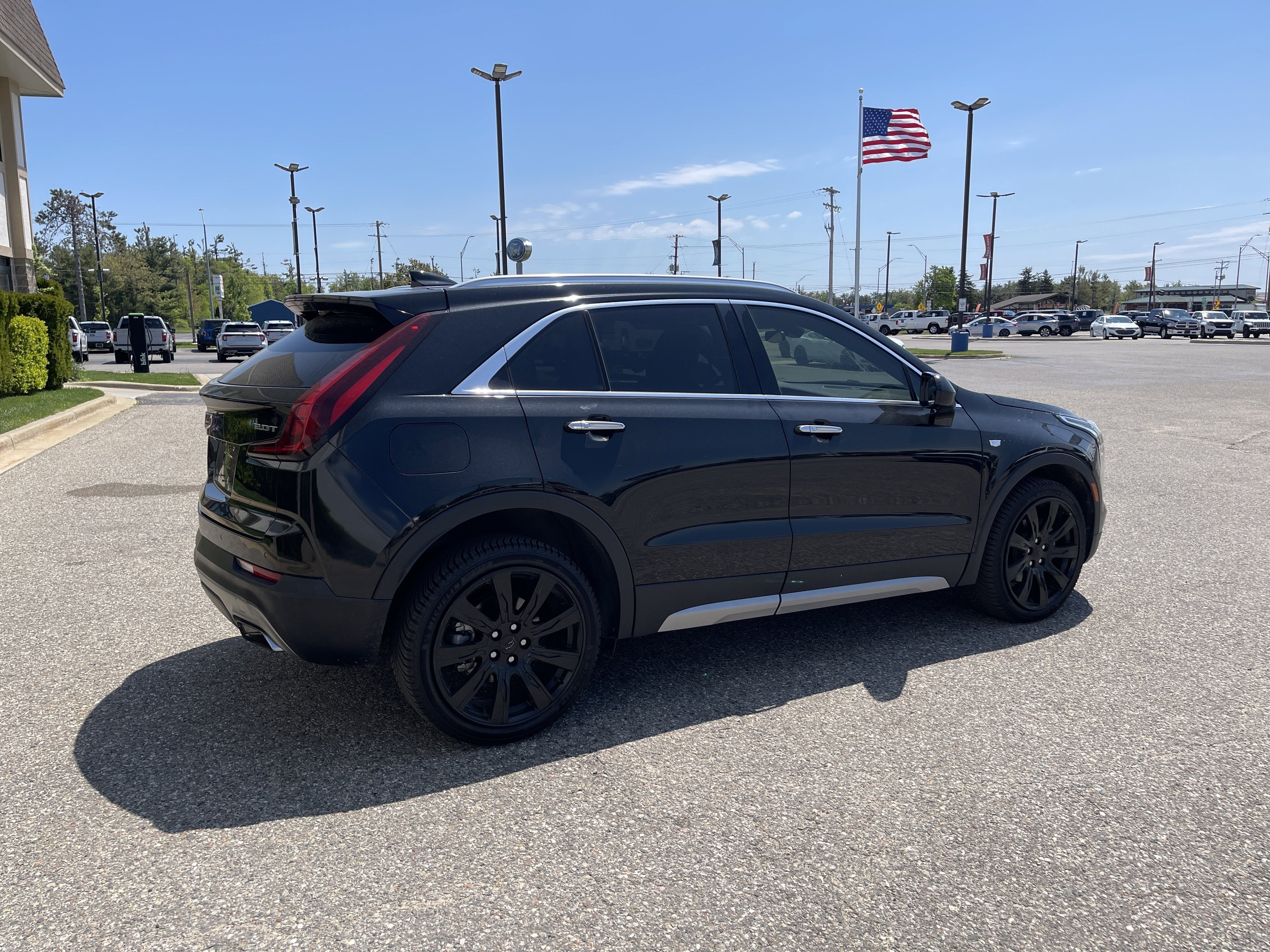2019 Cadillac XT4 AWD Premium Luxury