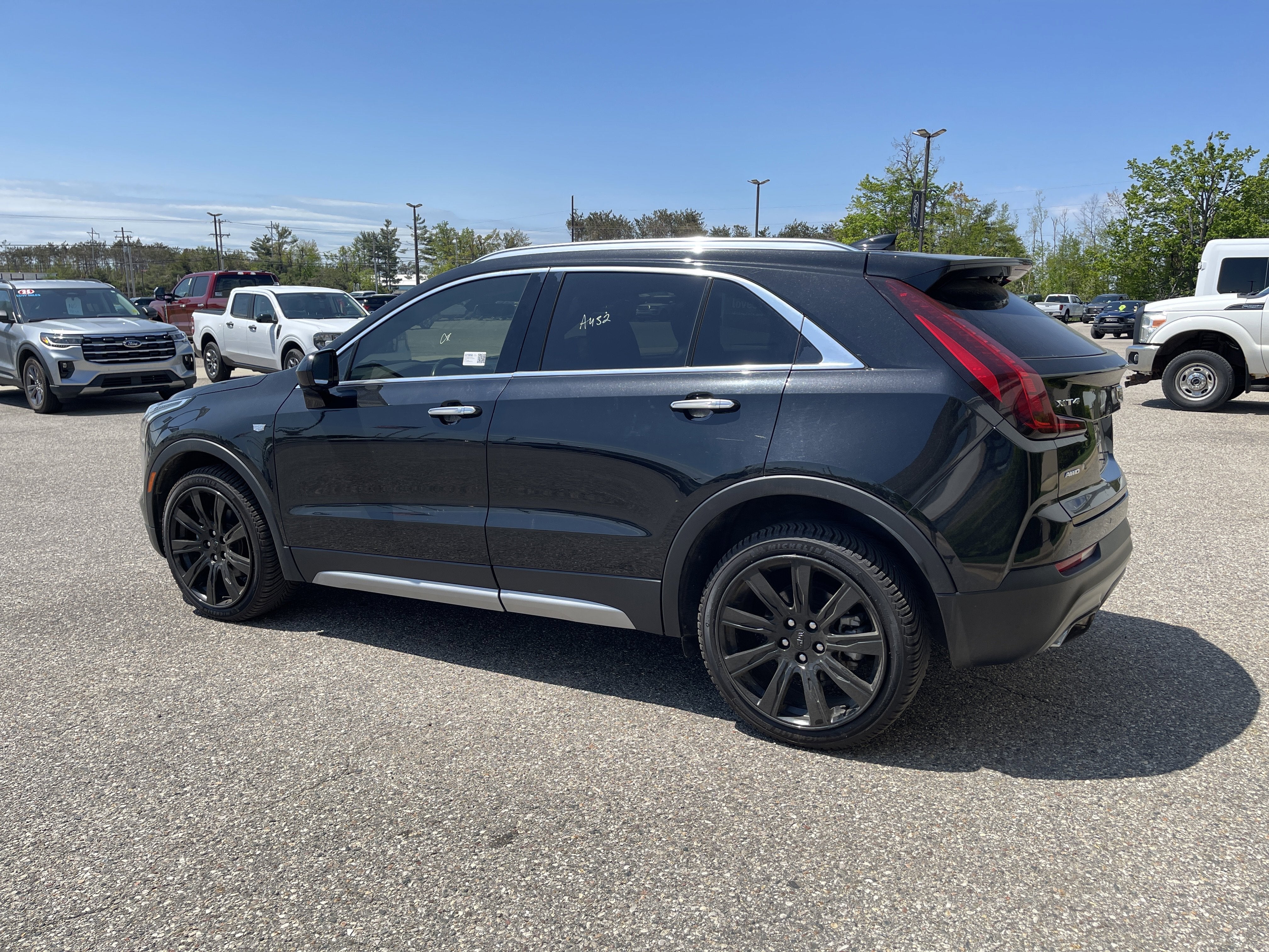 2019 Cadillac XT4 AWD Premium Luxury