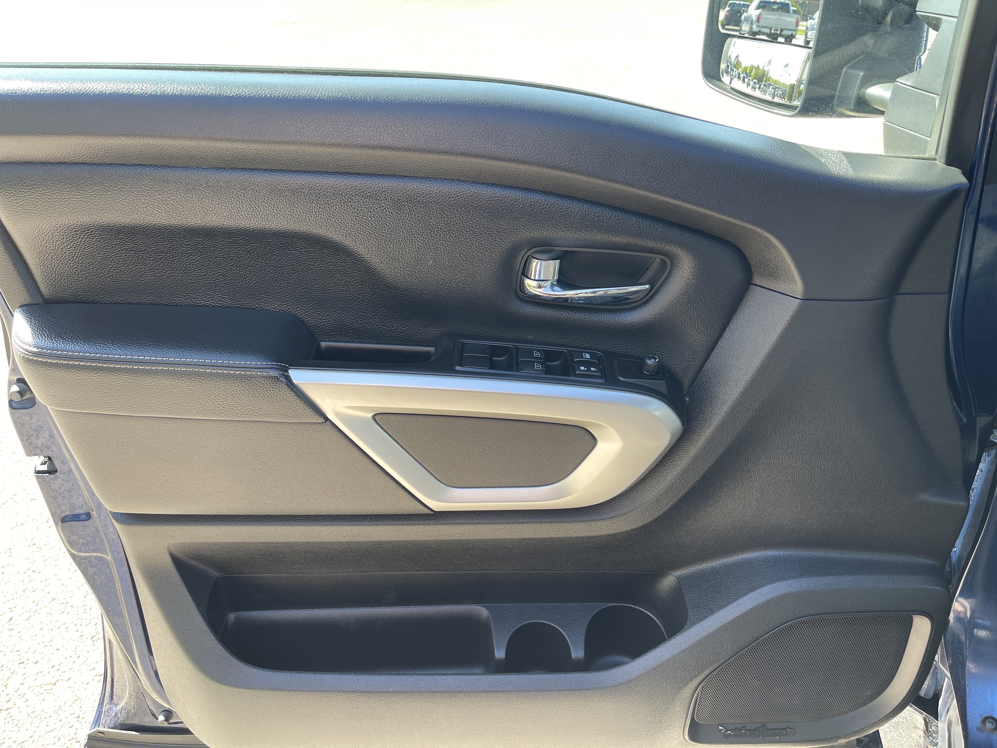 2018 Nissan Titan PRO-4X