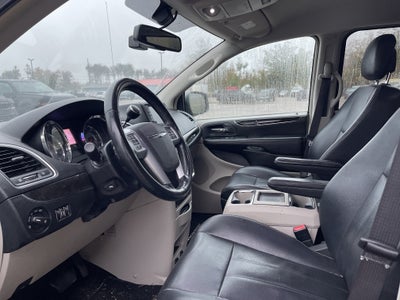 2012 Chrysler Town & Country Touring-L