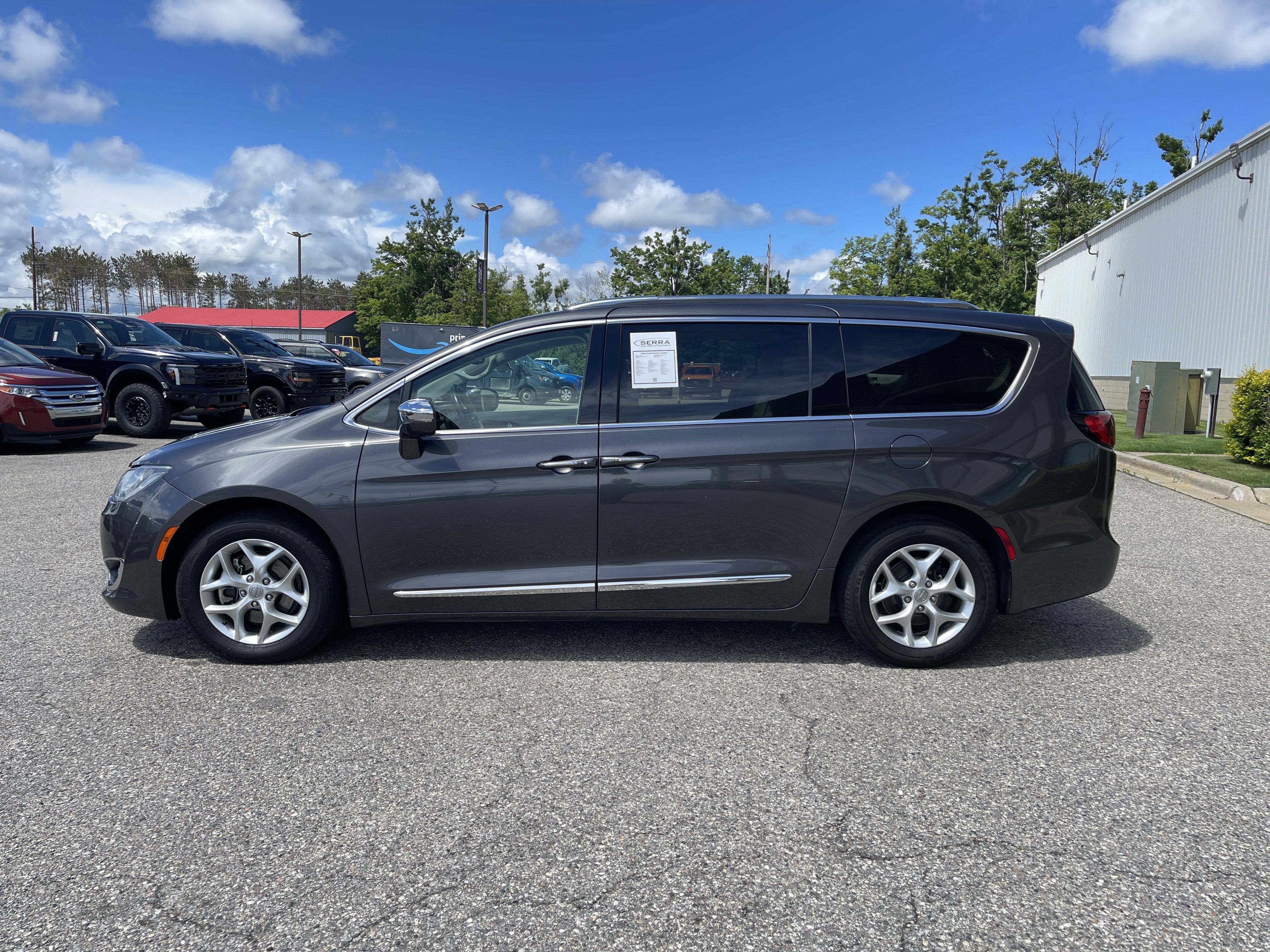 2020 Chrysler Pacifica Limited