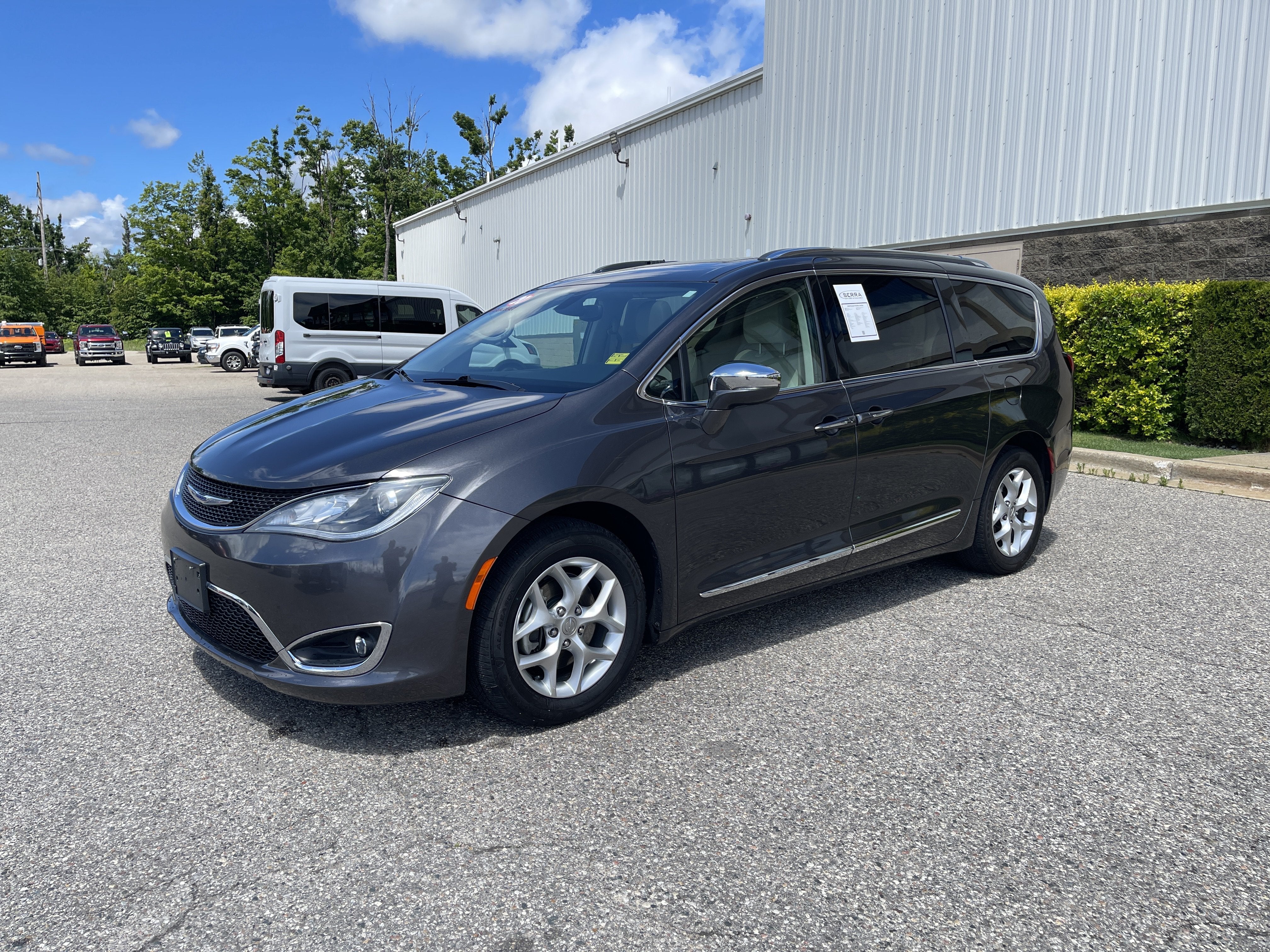 2020 Chrysler Pacifica Limited