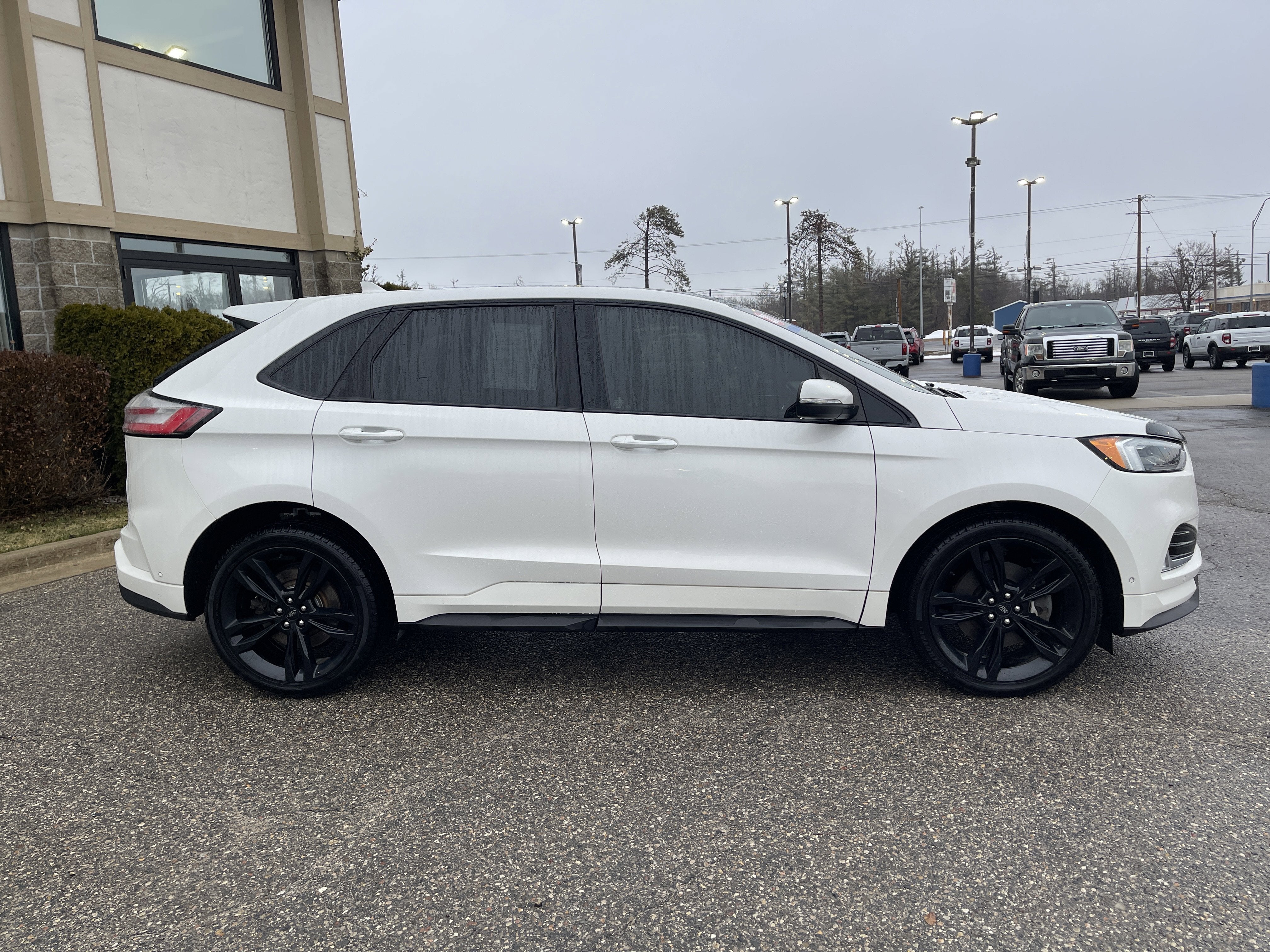 2020 Ford Edge ST