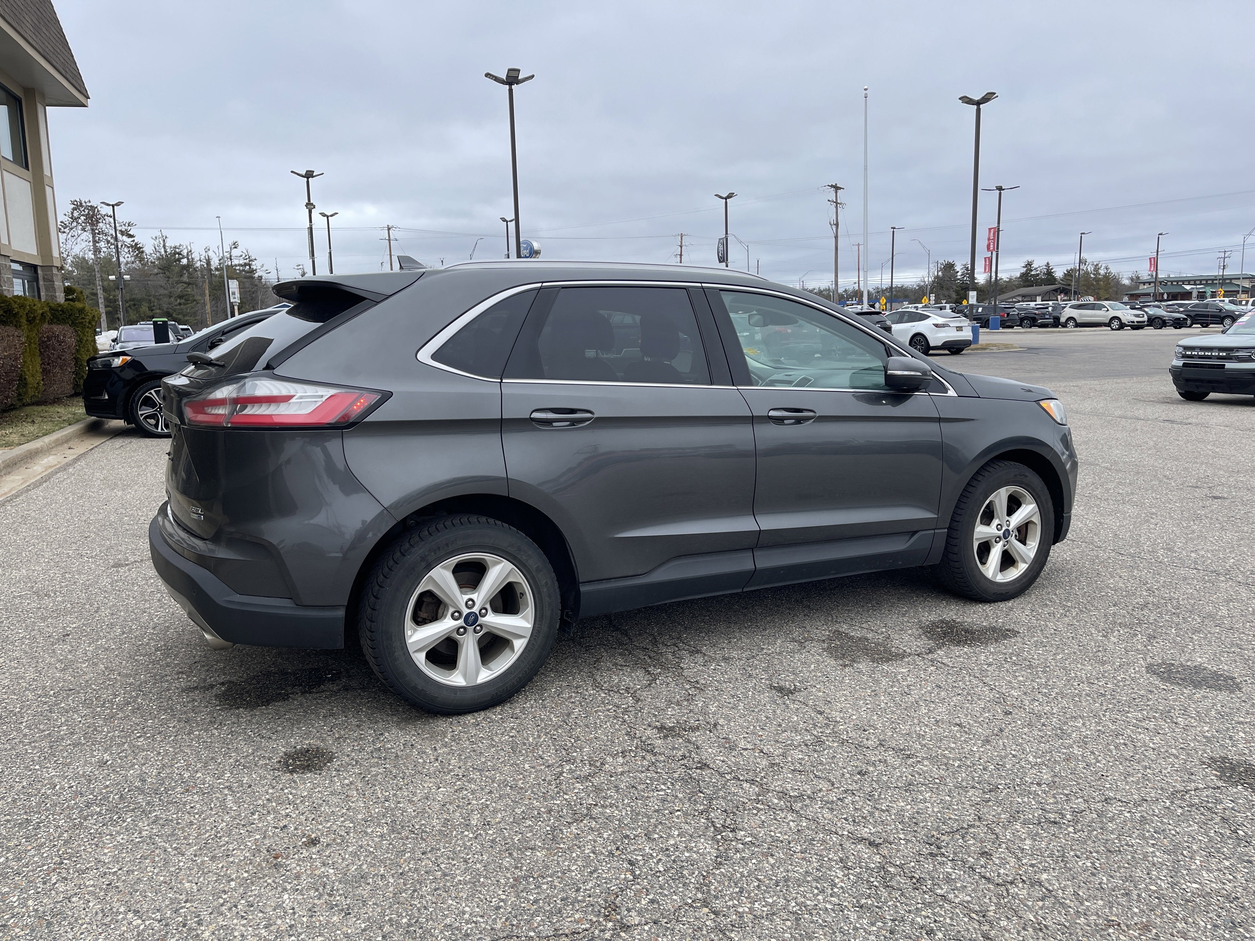 2019 Ford Edge SEL