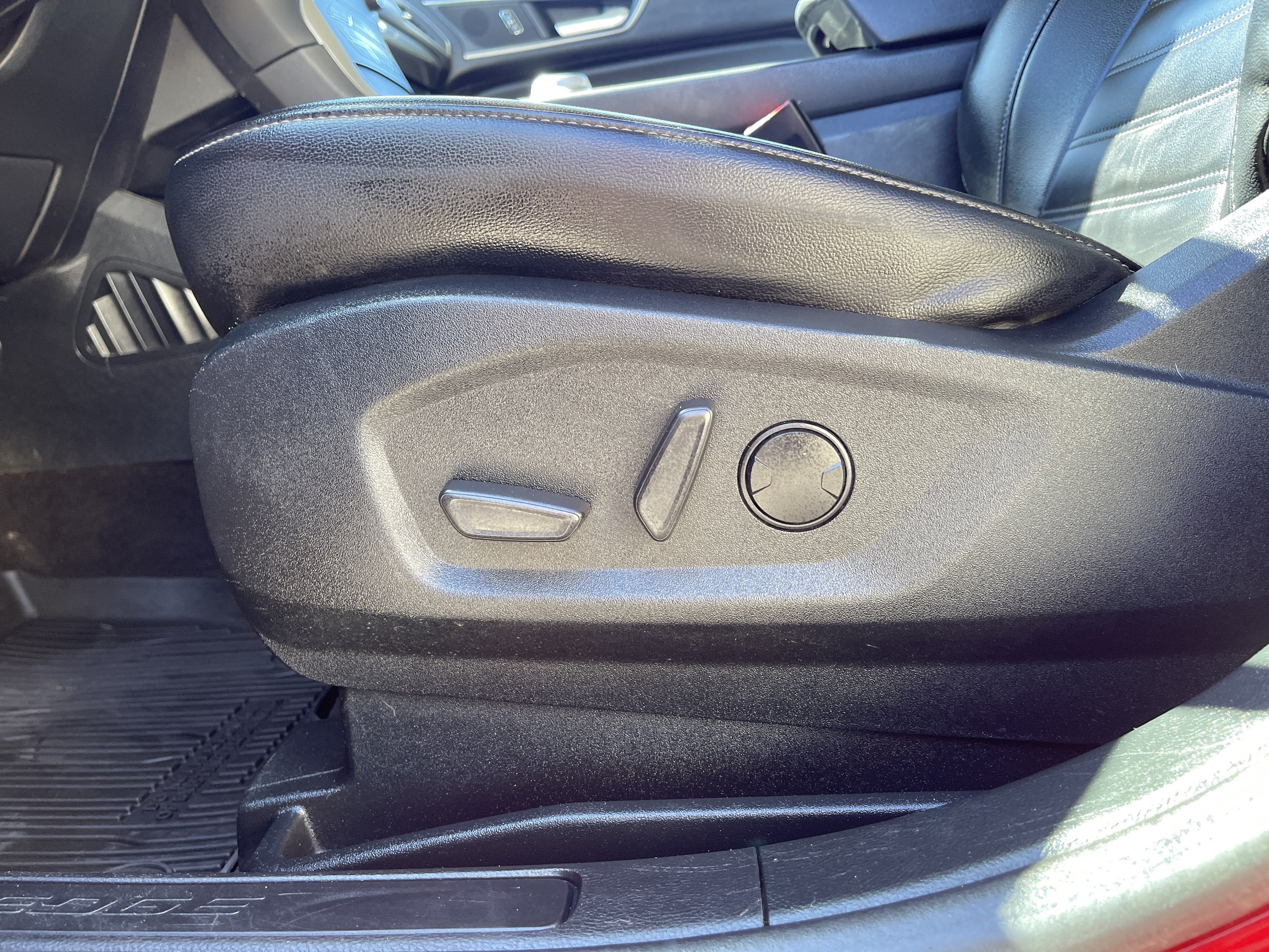2020 Ford Edge SEL