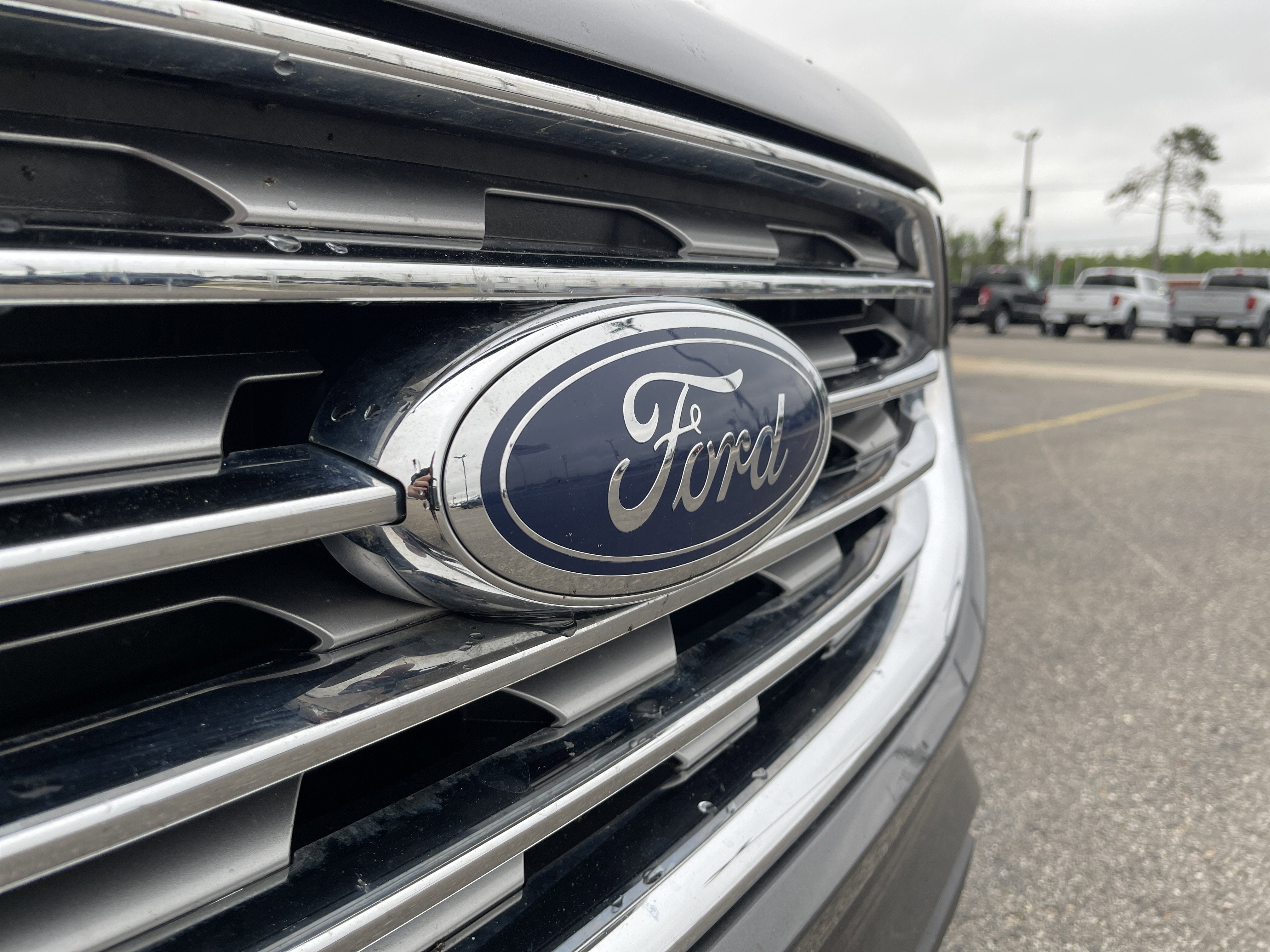 2020 Ford Edge SEL