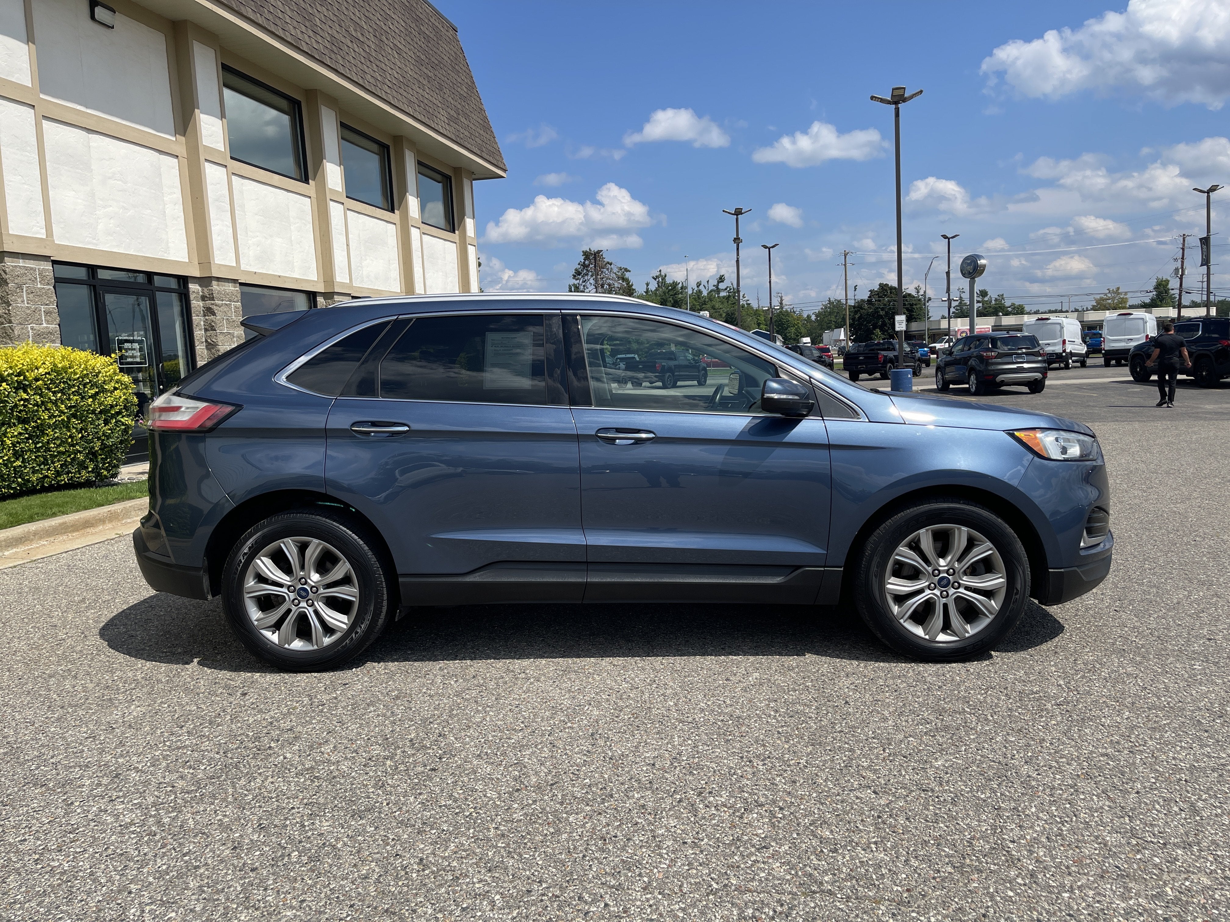 2019 Ford Edge Titanium