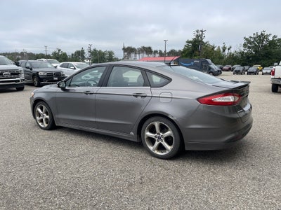 2013 Ford Fusion SE