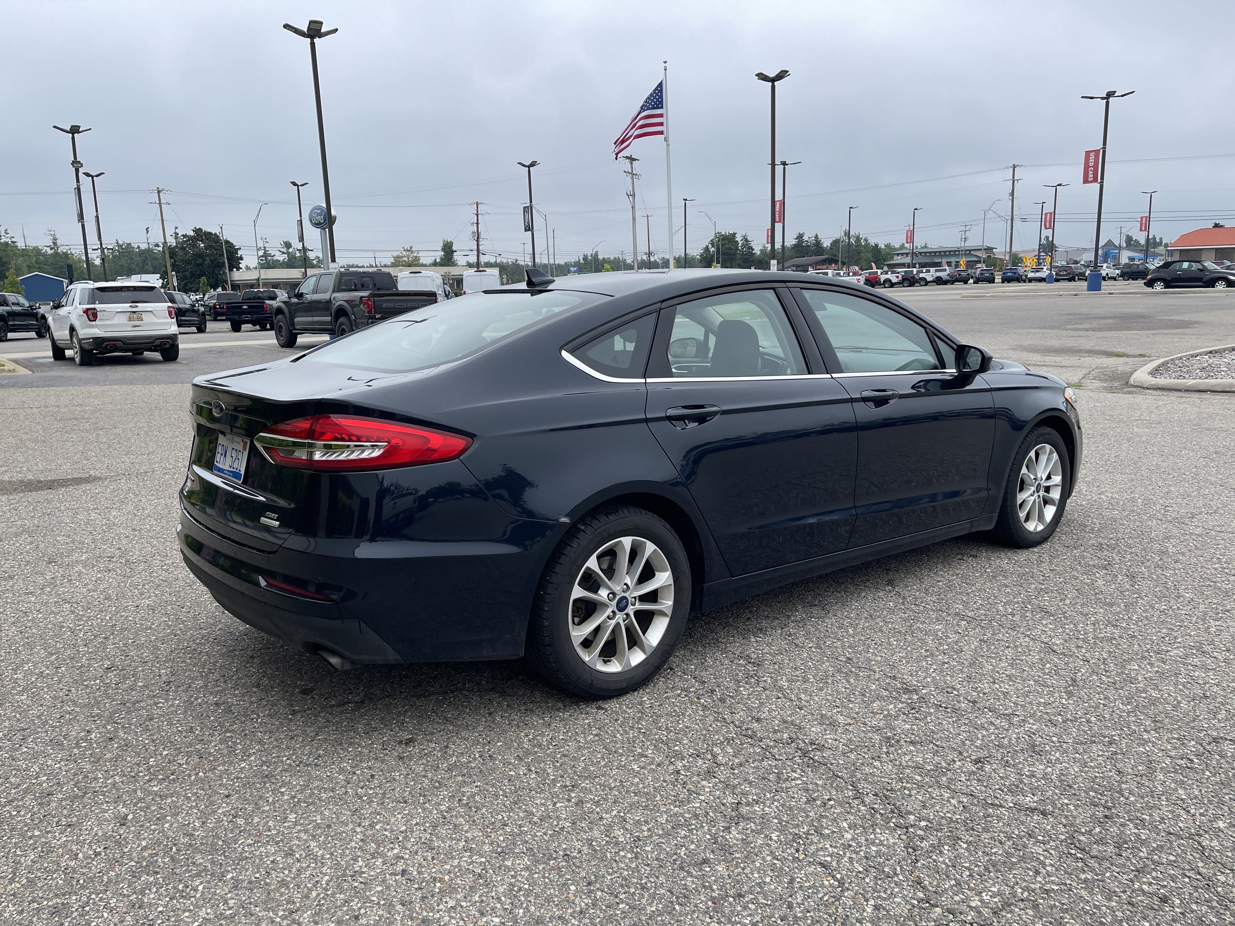 2020 Ford Fusion SE