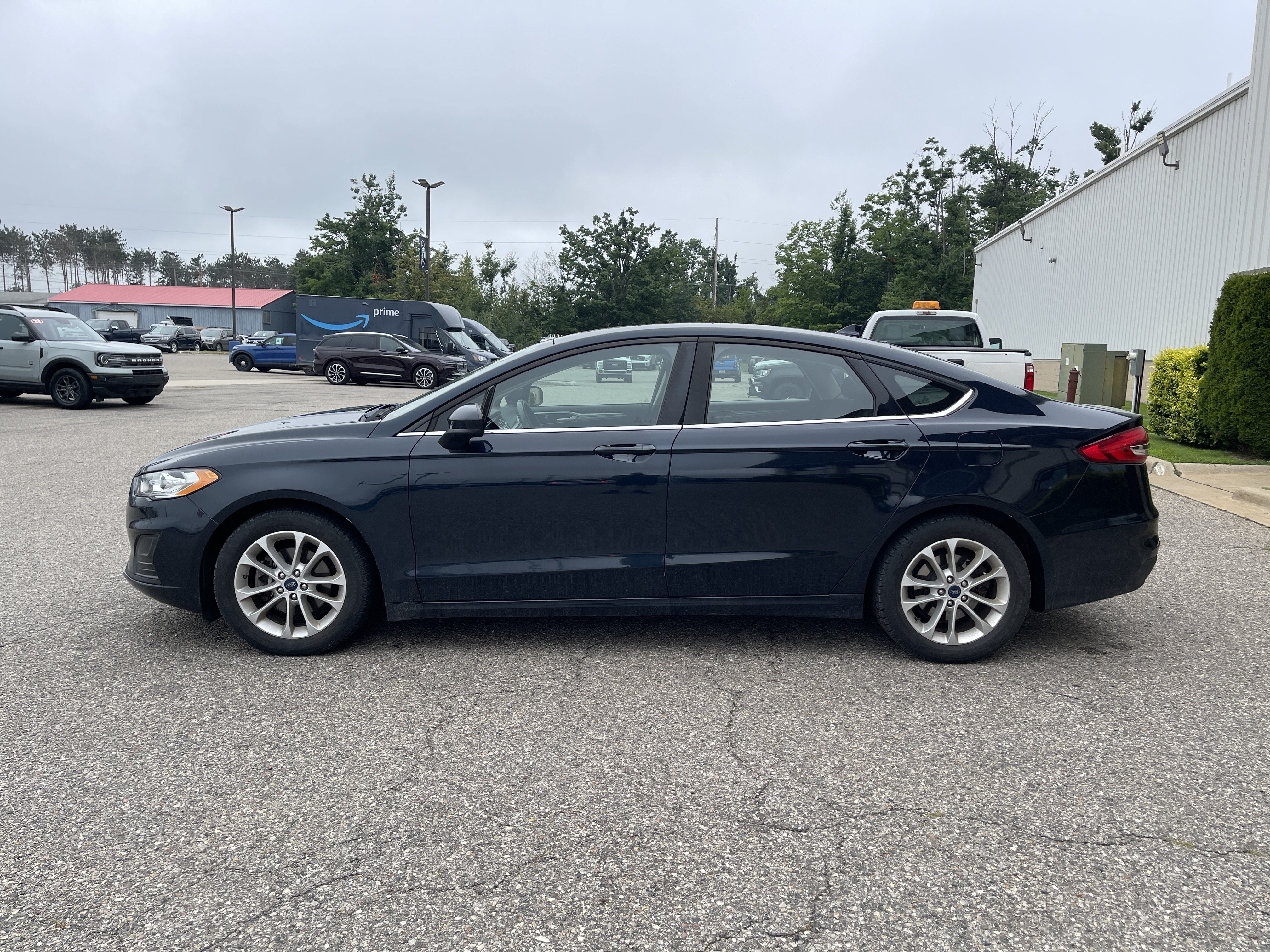 2020 Ford Fusion SE
