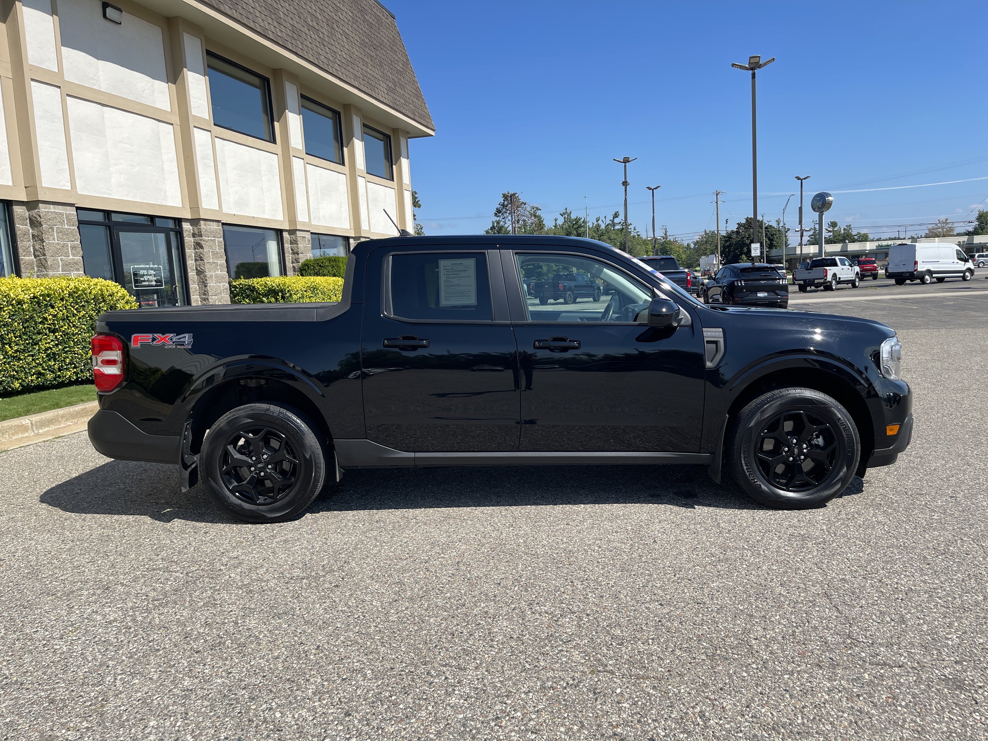 2023 Ford Maverick LARIAT