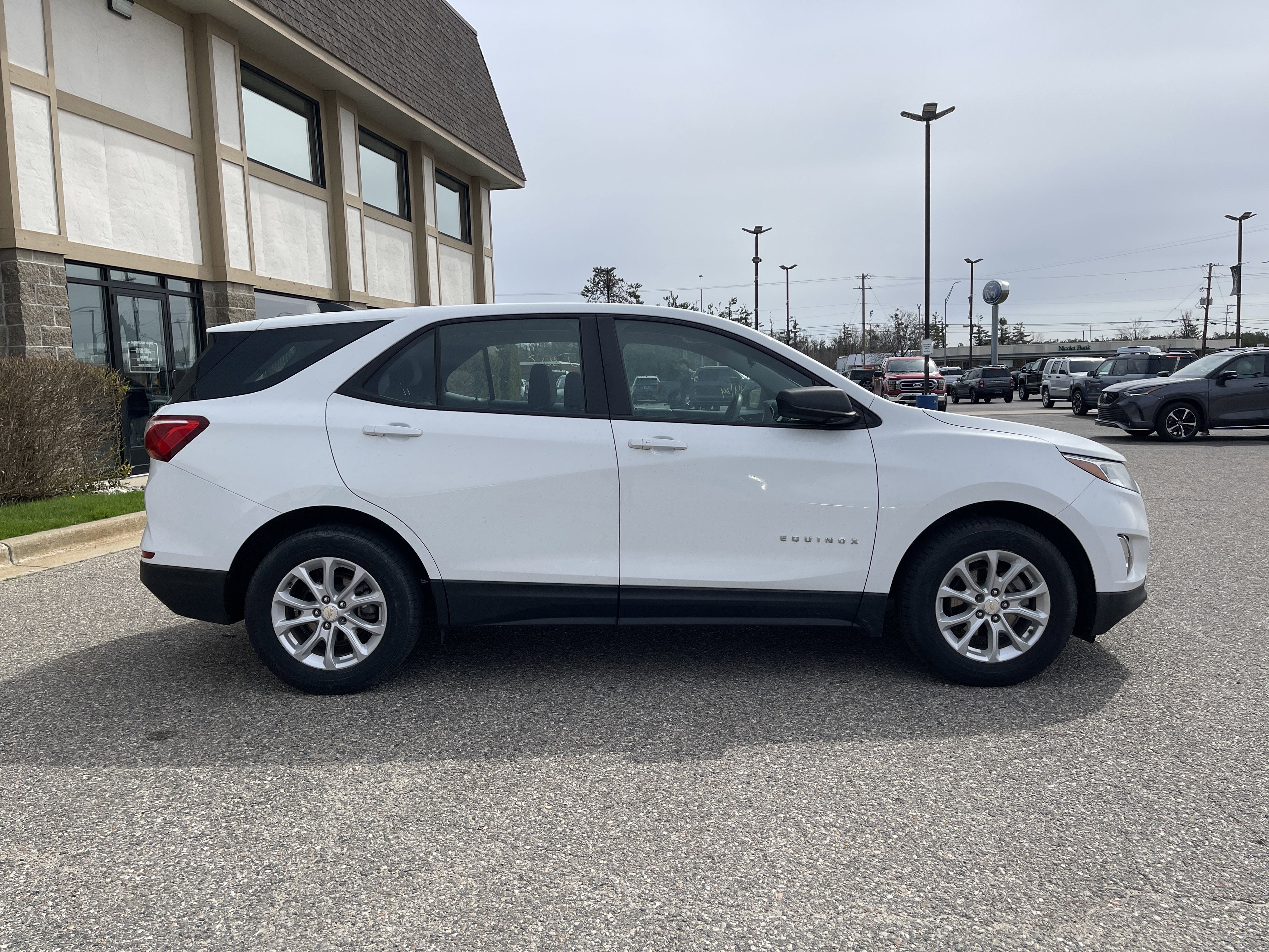2020 Chevrolet Equinox LS