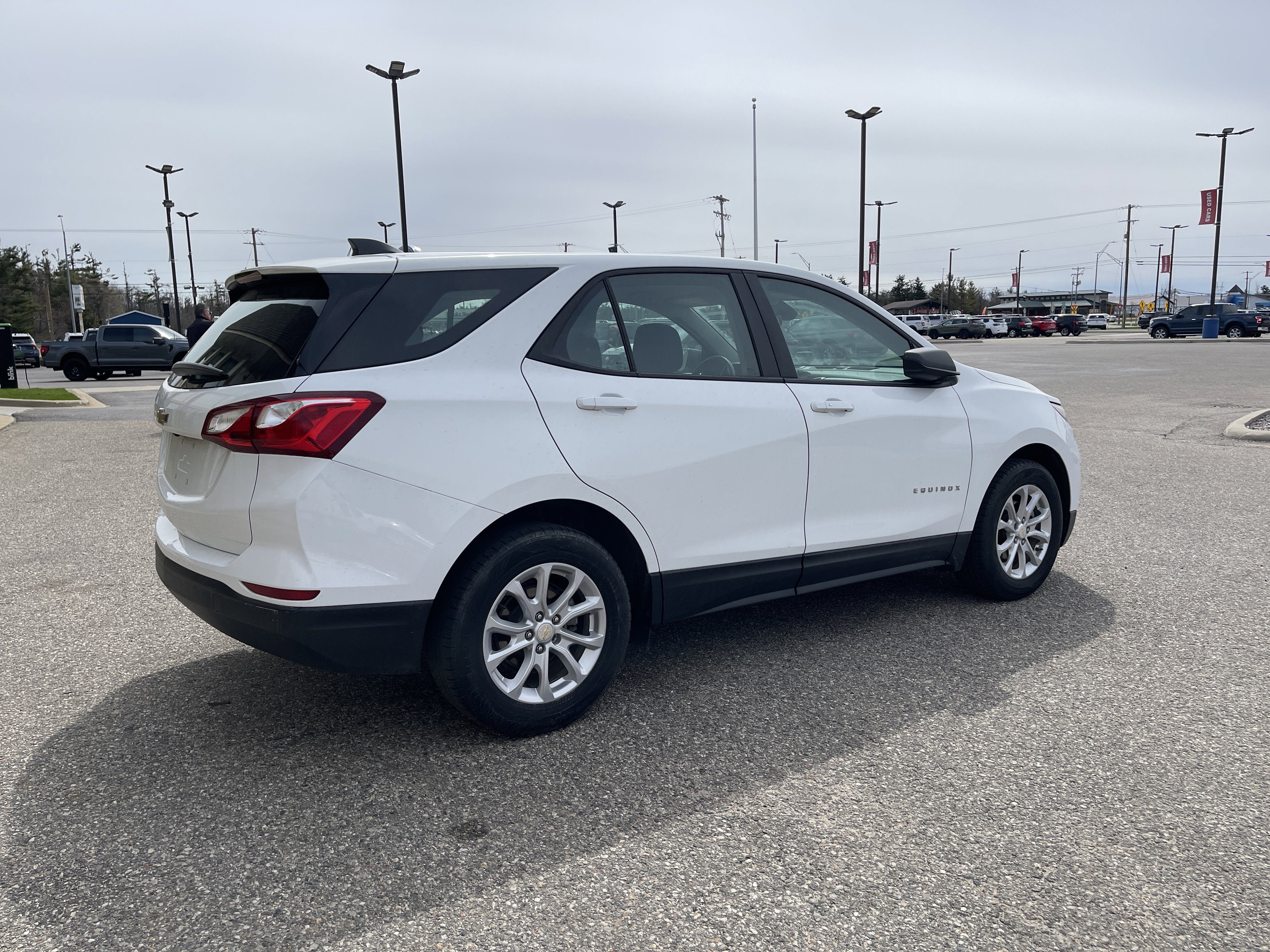 2020 Chevrolet Equinox LS