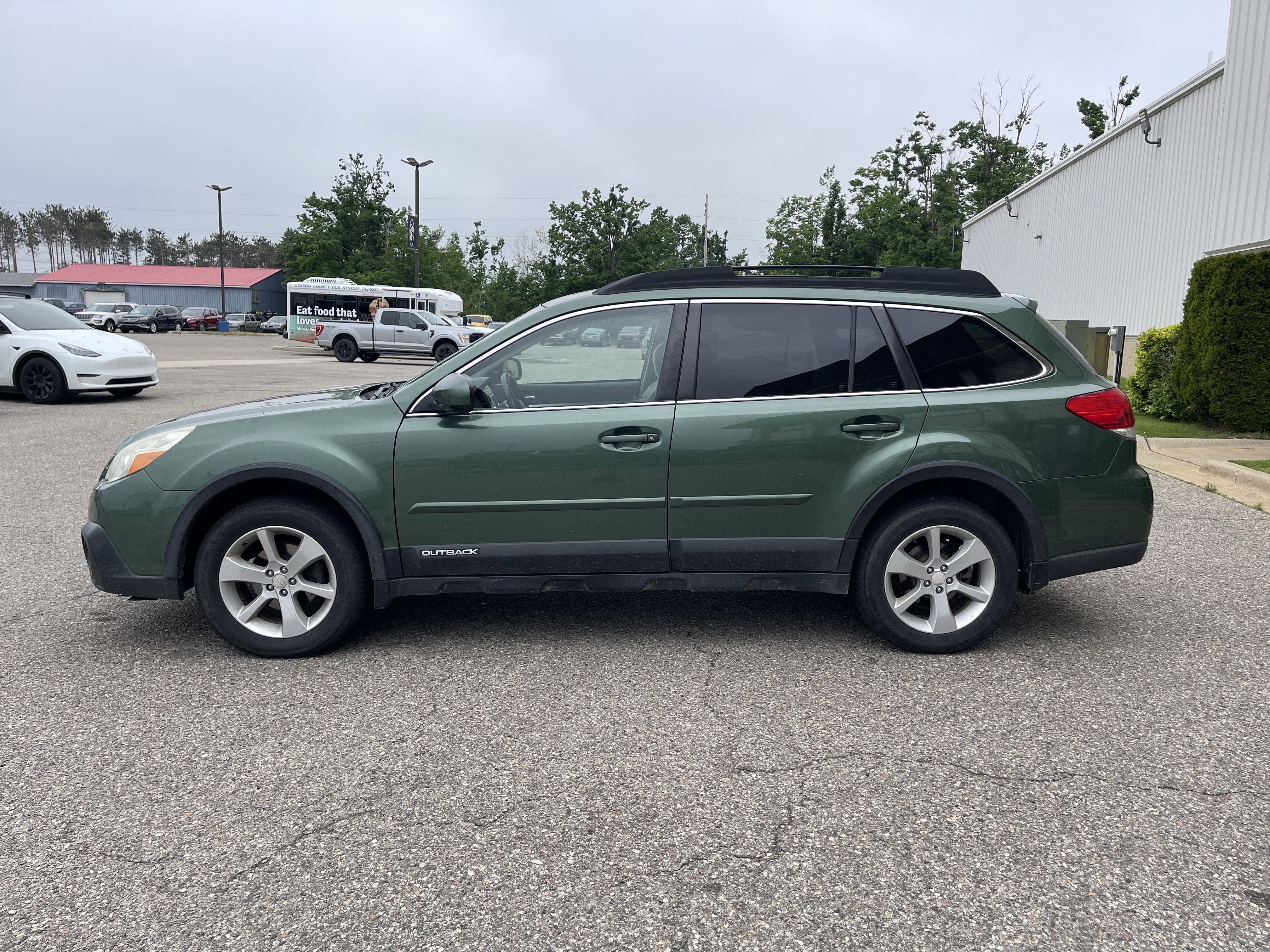 2014 Subaru Outback 2.5i Premium