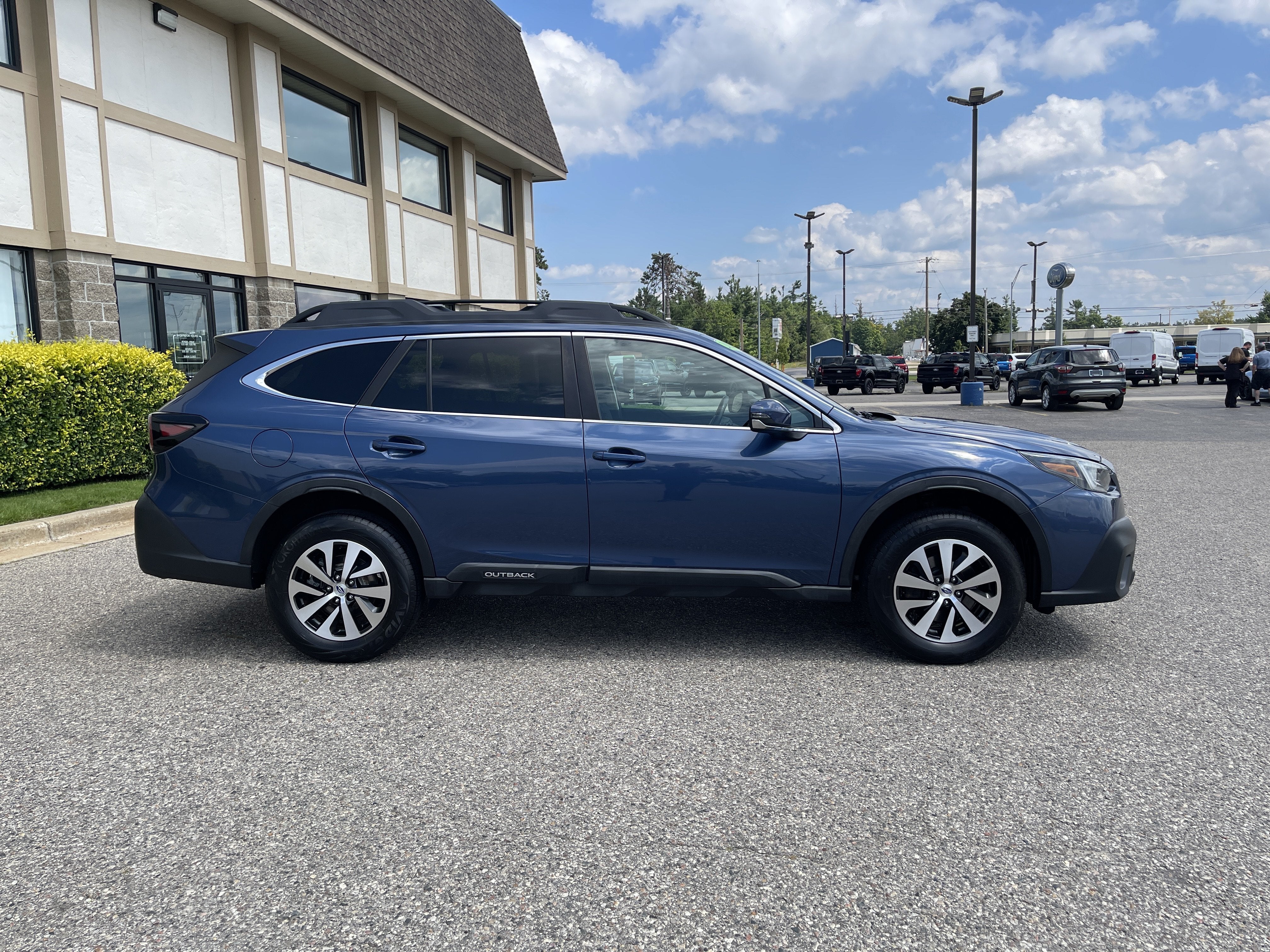 2020 Subaru Outback Premium