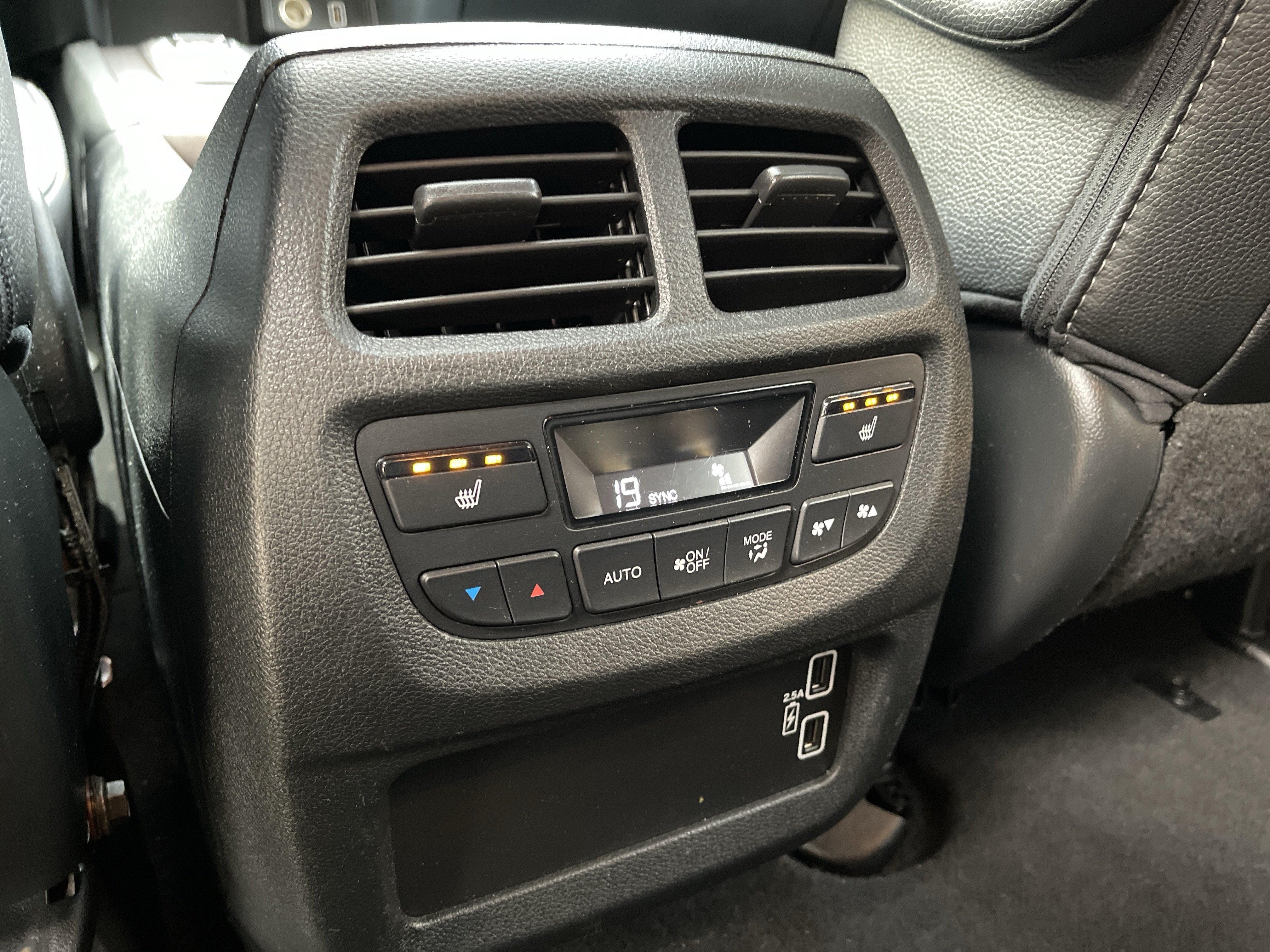 2022 Honda Pilot Black Edition
