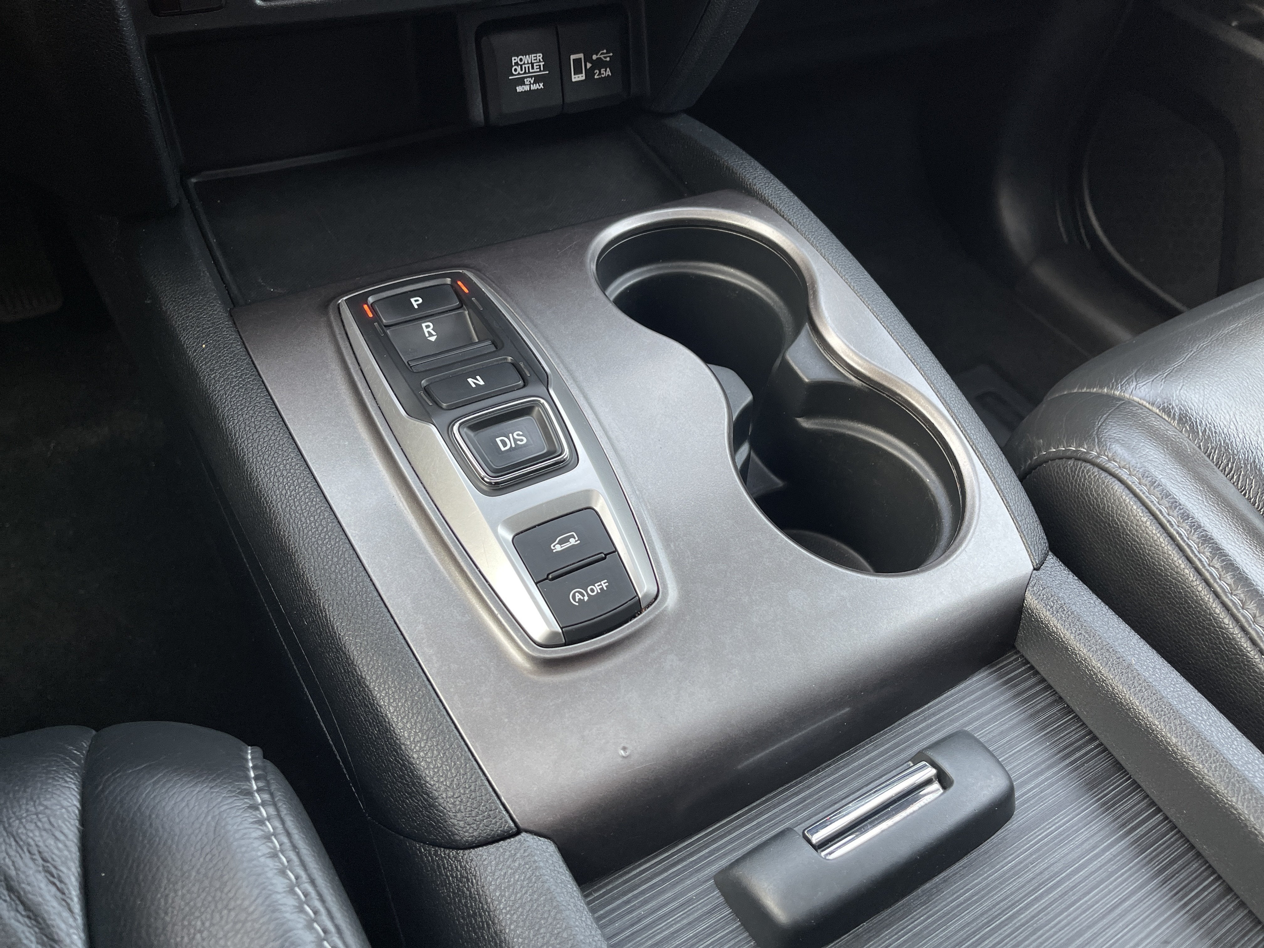 2022 Honda Pilot Black Edition