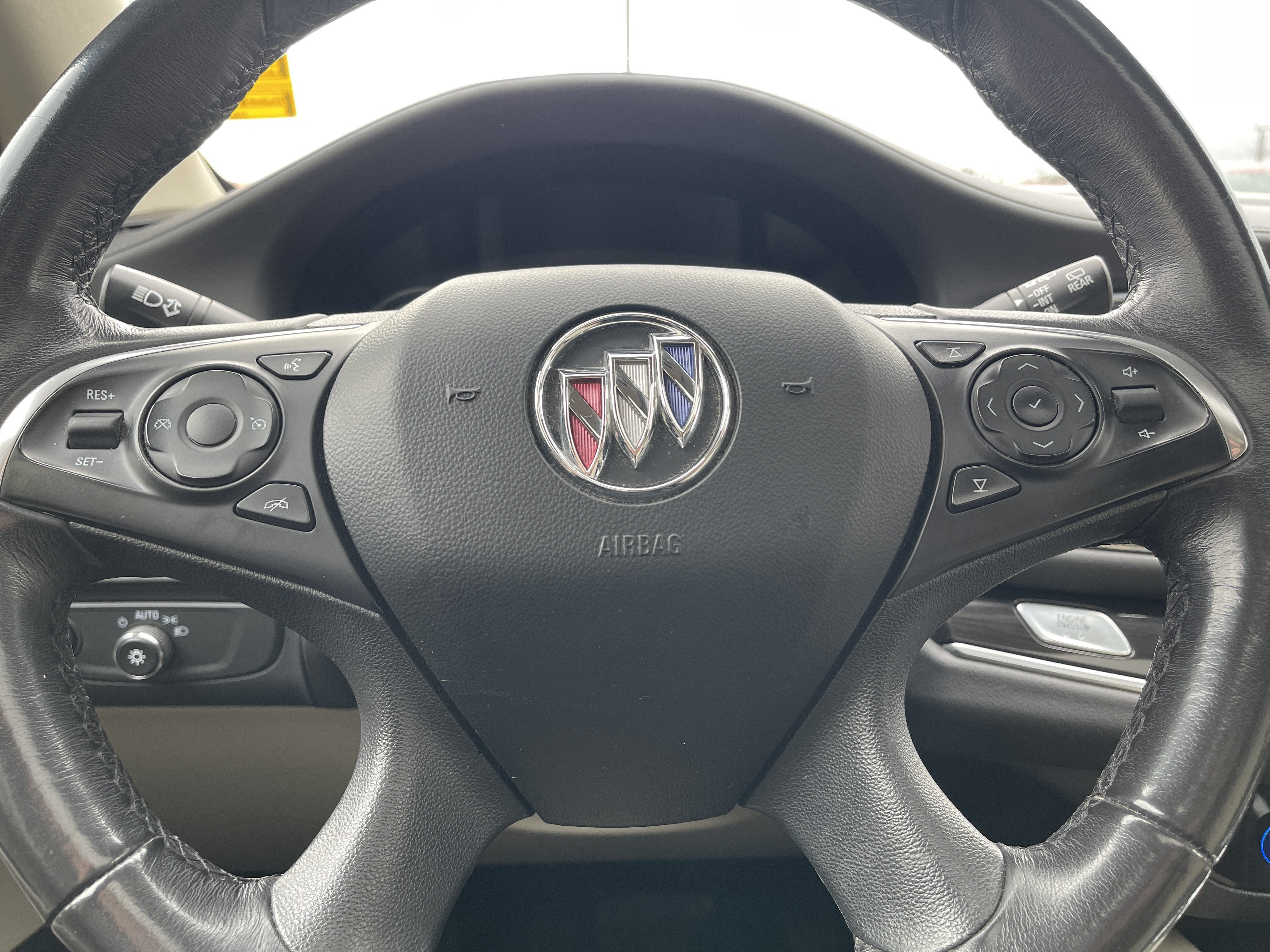 2020 Buick Enclave Essence