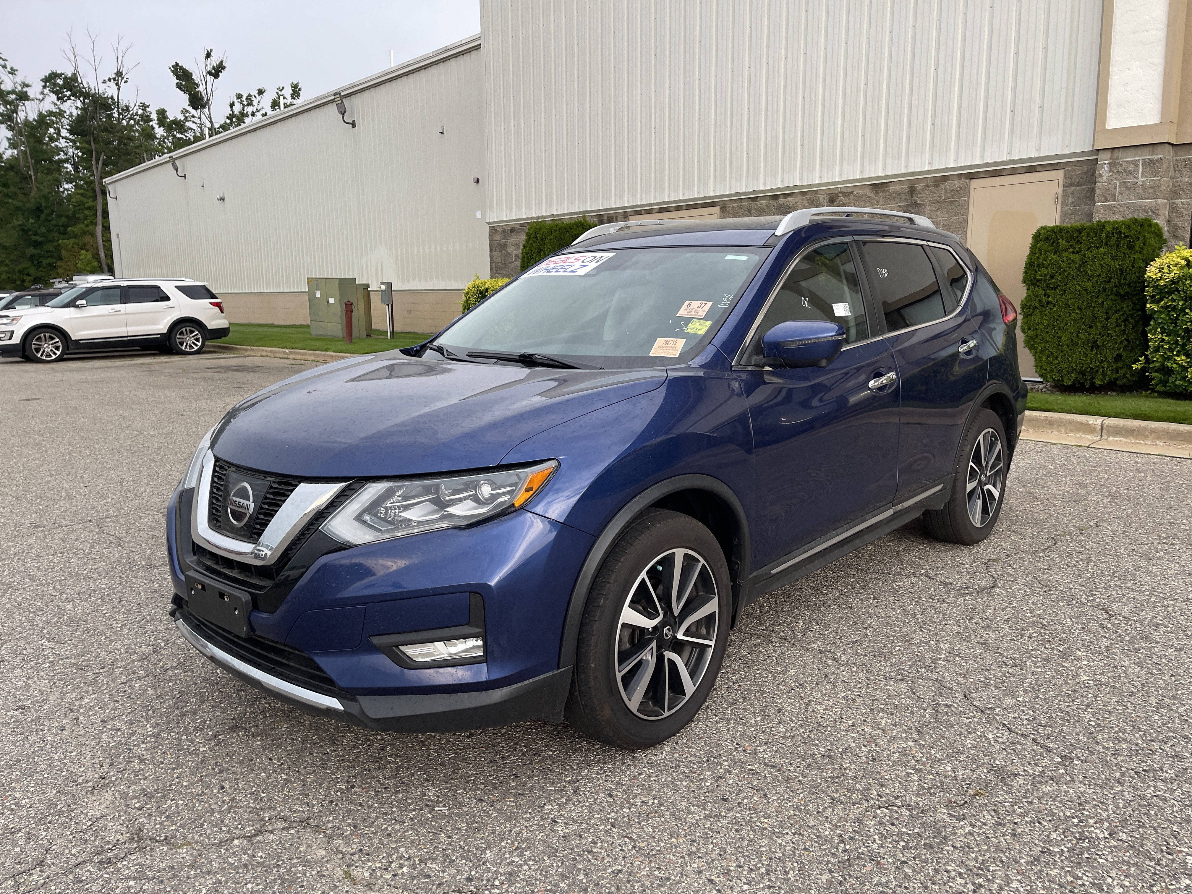 2017 Nissan Rogue SL