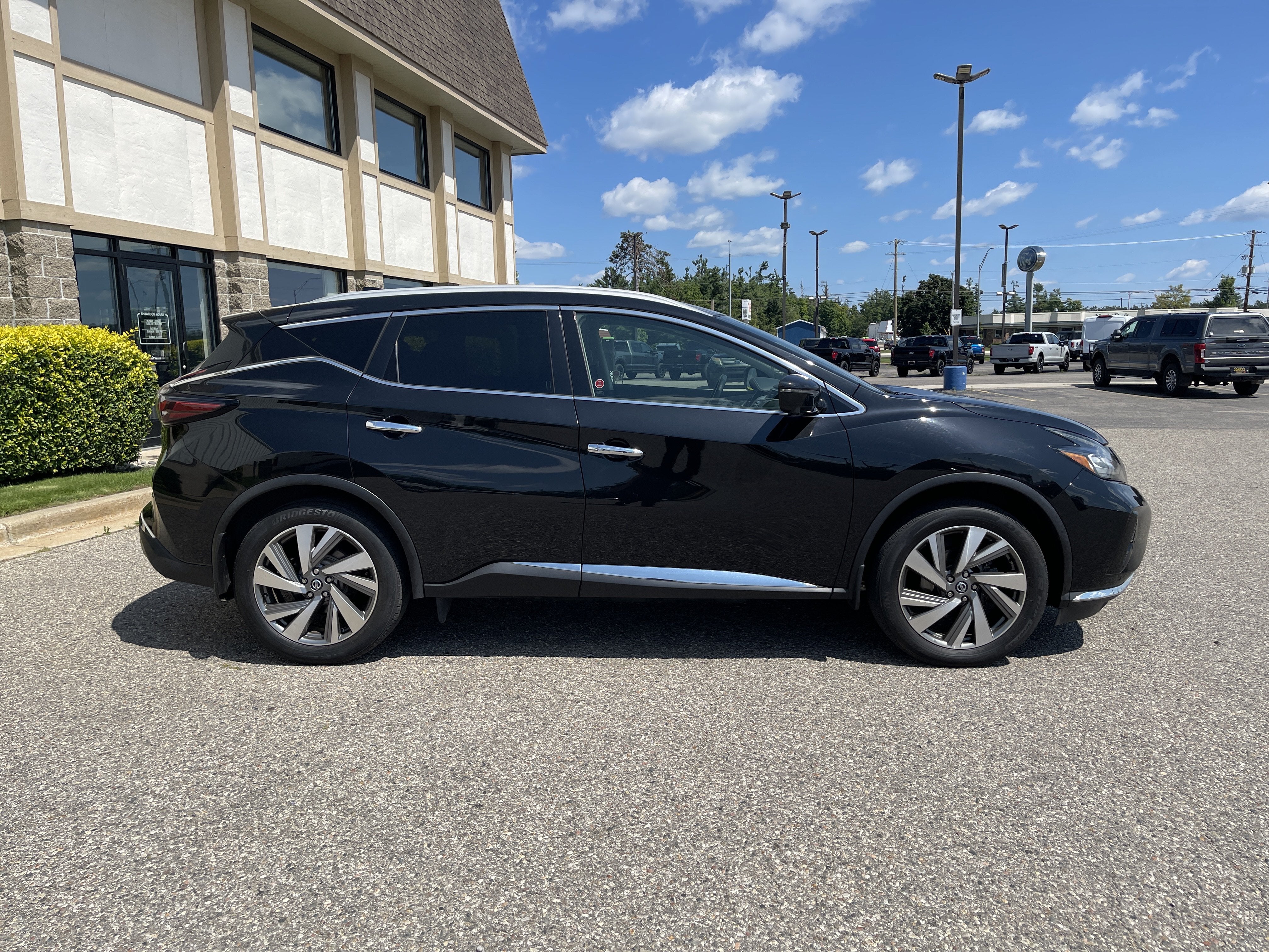 2021 Nissan Murano SL