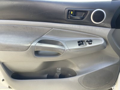 2006 Toyota Tacoma Base