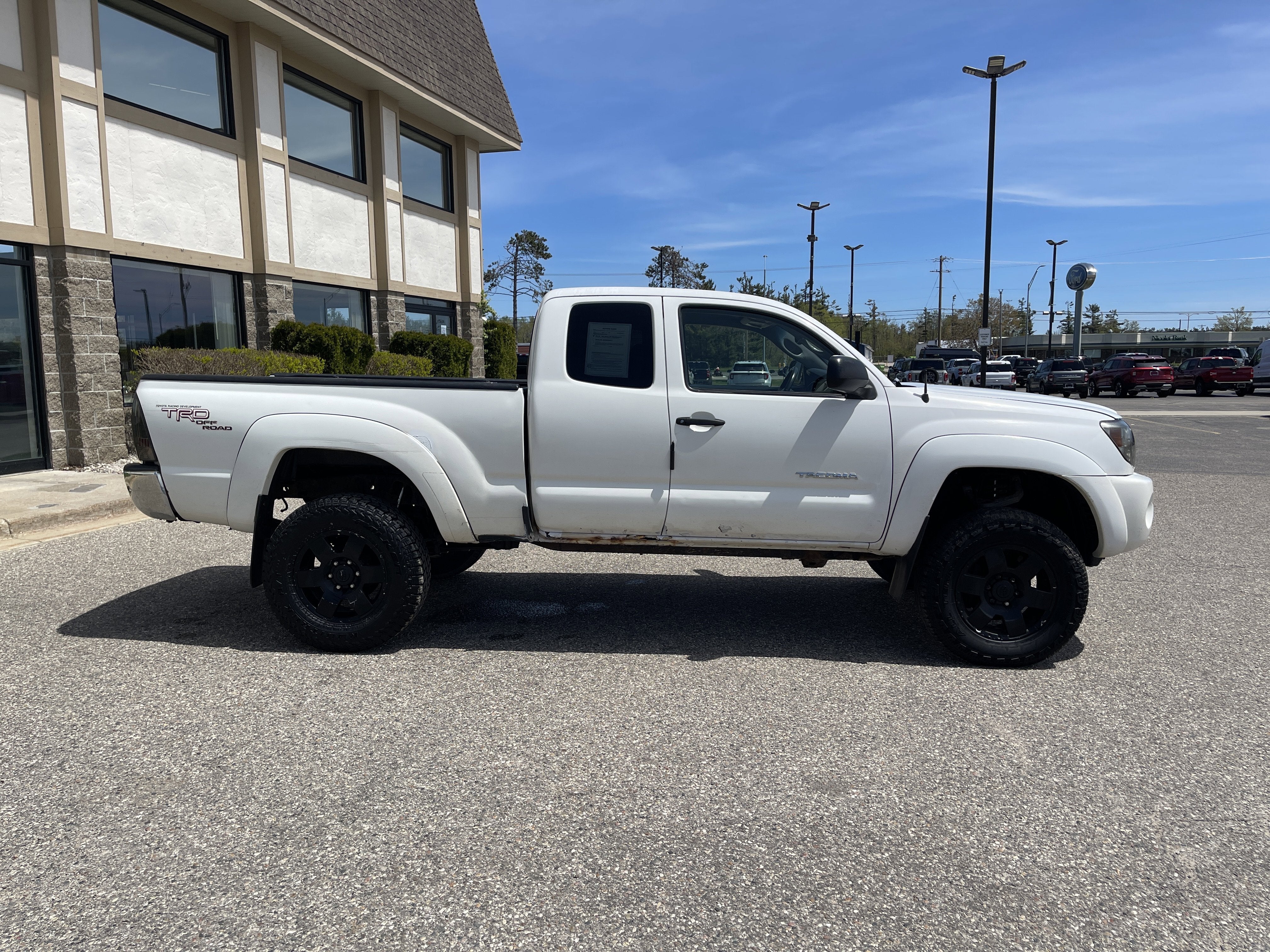 2006 Toyota Tacoma Base