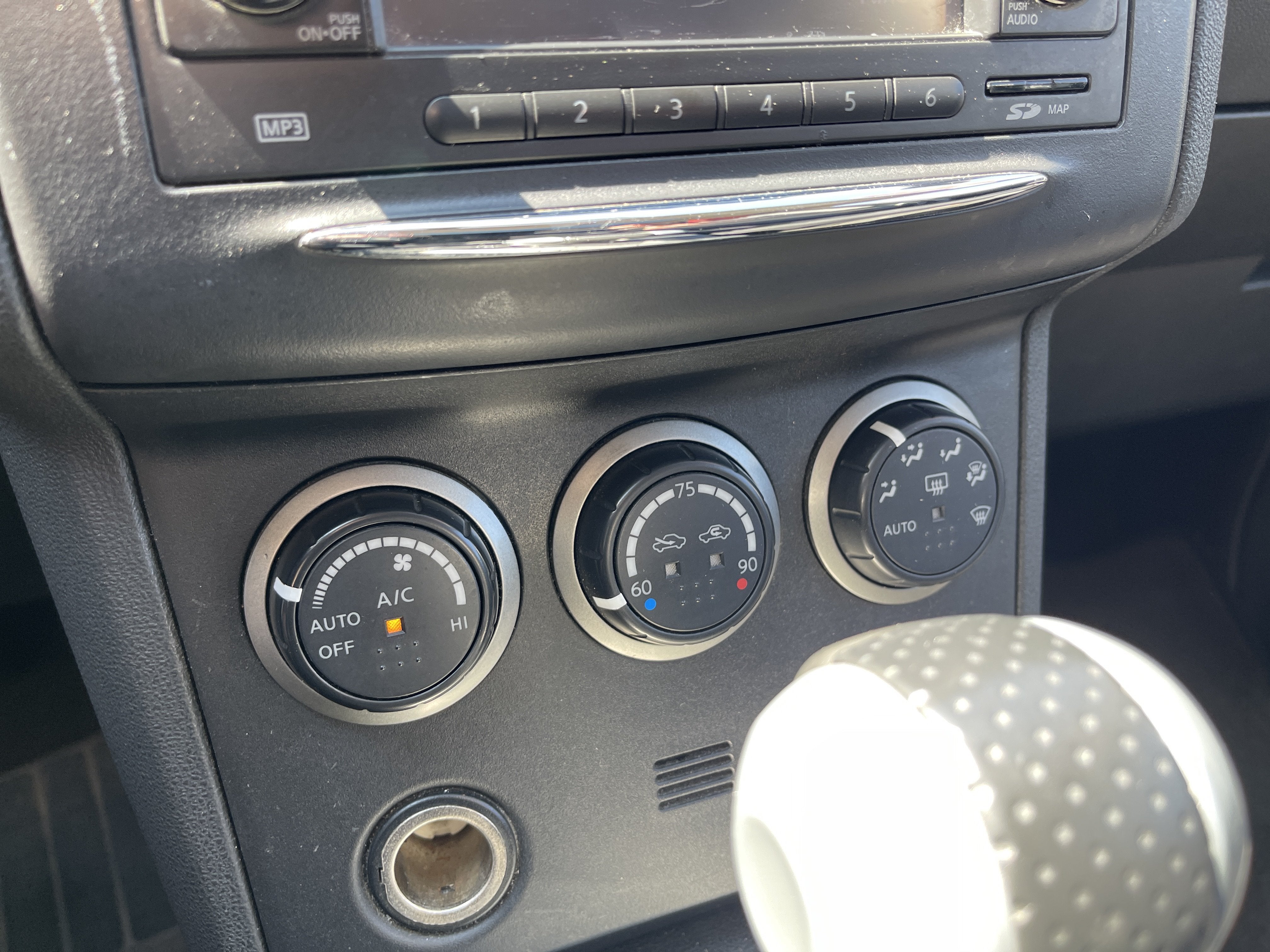 2012 Nissan Rogue SV