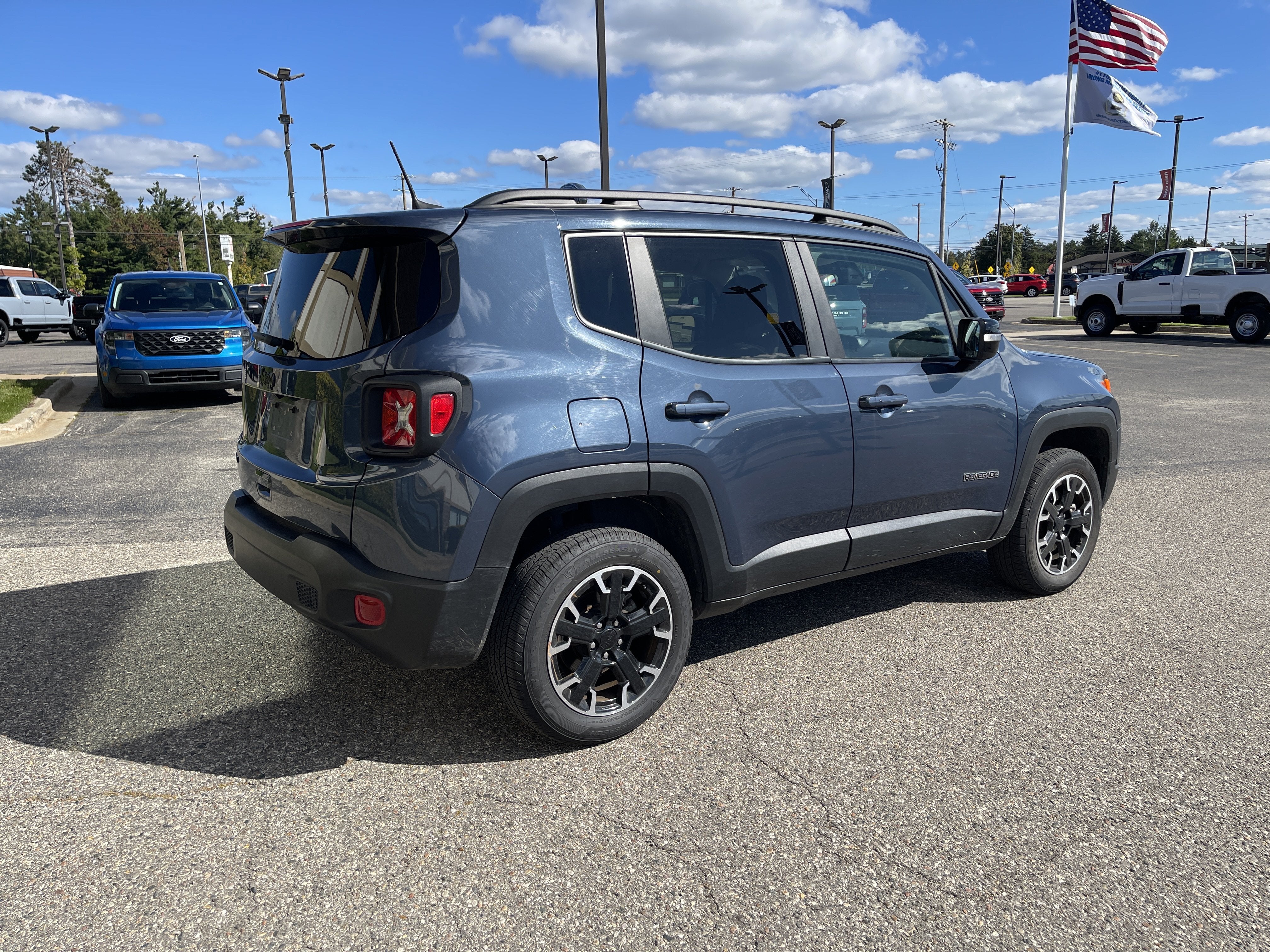 2023 Jeep Renegade Upland