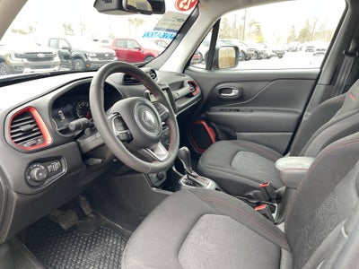 2023 Jeep Renegade Trailhawk