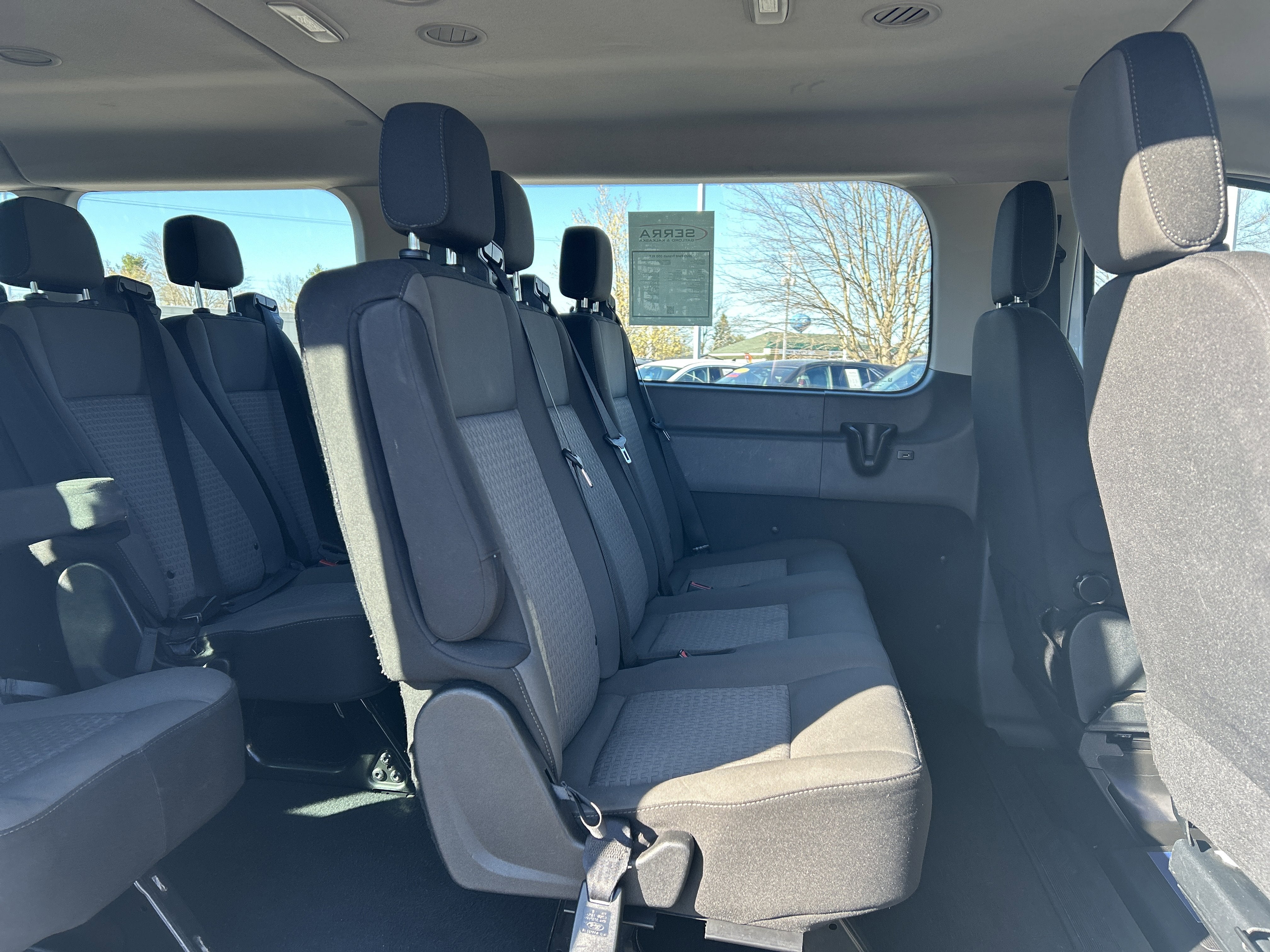 2023 Ford Transit Passenger Wagon XLT