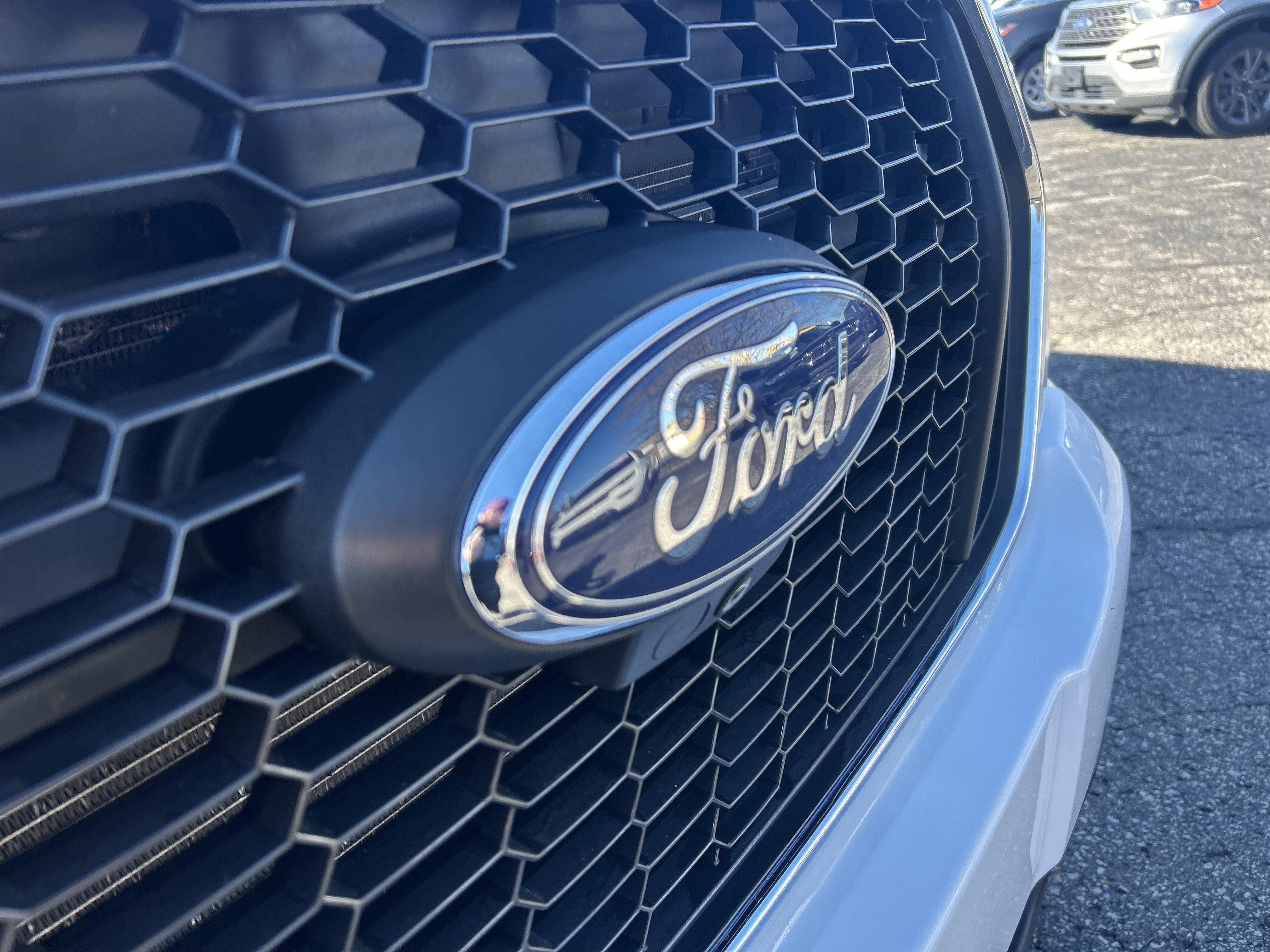 2023 Ford Transit Passenger Wagon XLT