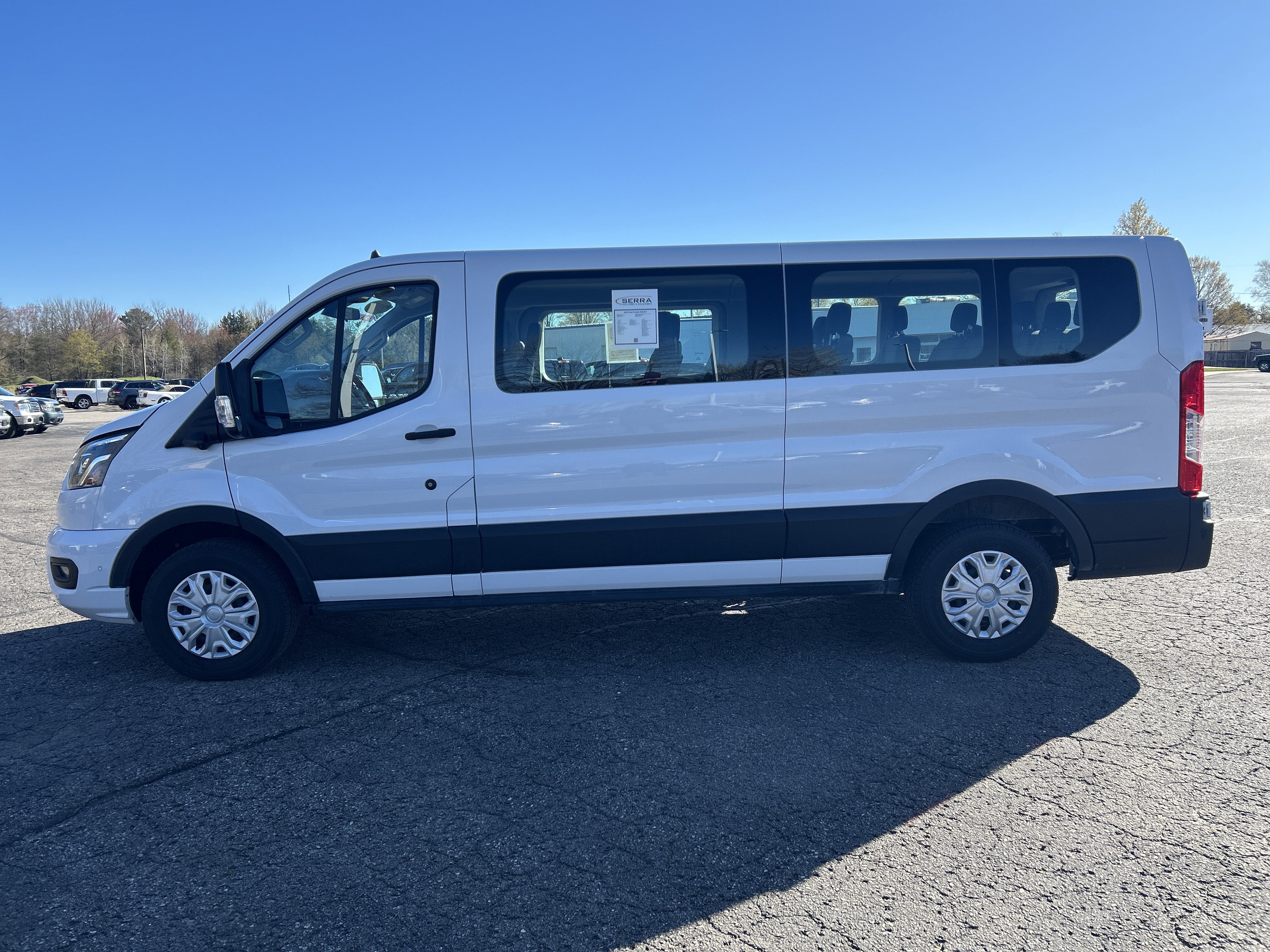 2023 Ford Transit Passenger Wagon XLT