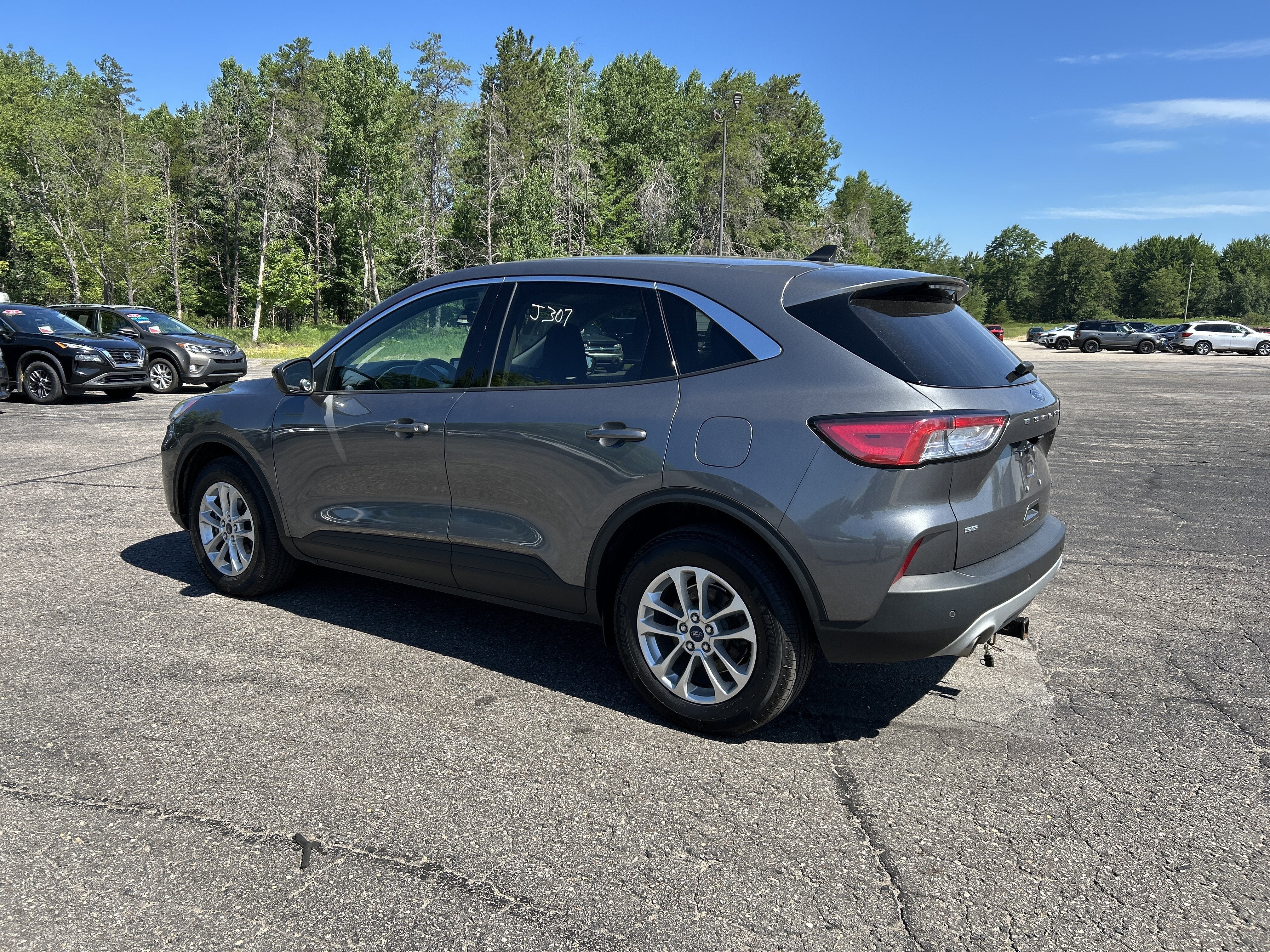 2022 Ford Escape SE Hybrid