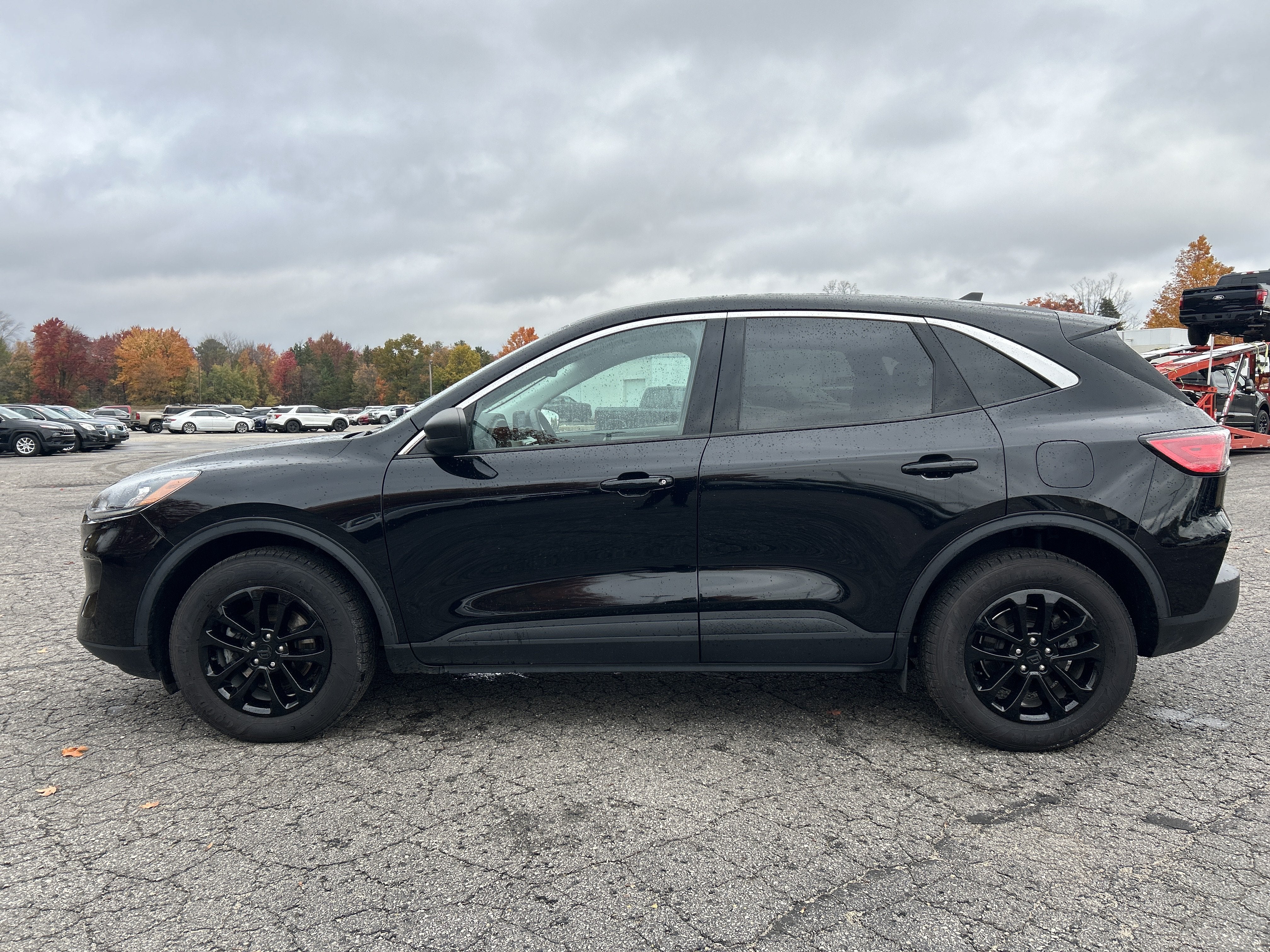 2022 Ford Escape SE
