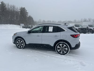 2025 Ford Escape Platinum