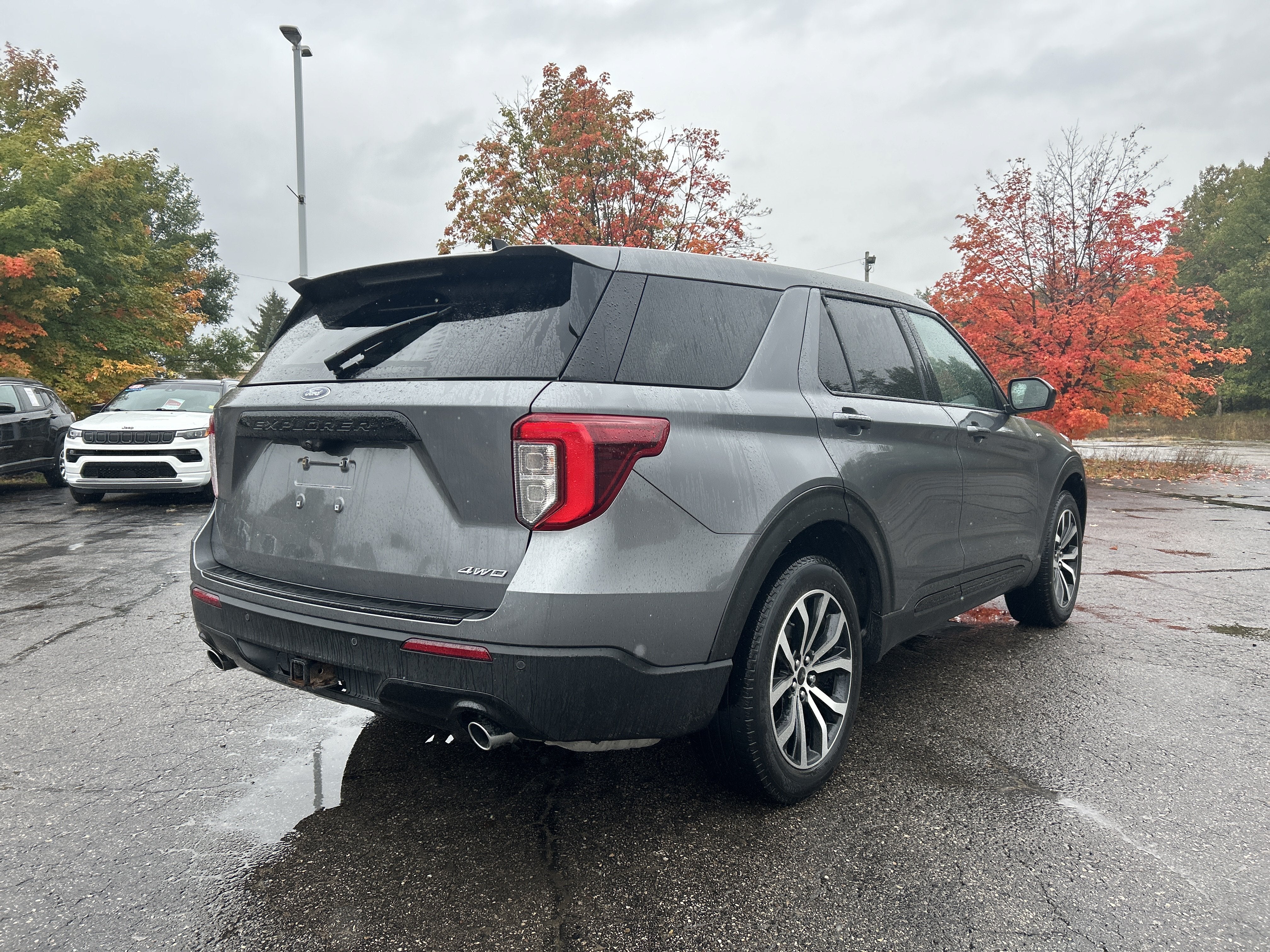 2022 Ford Explorer ST-Line