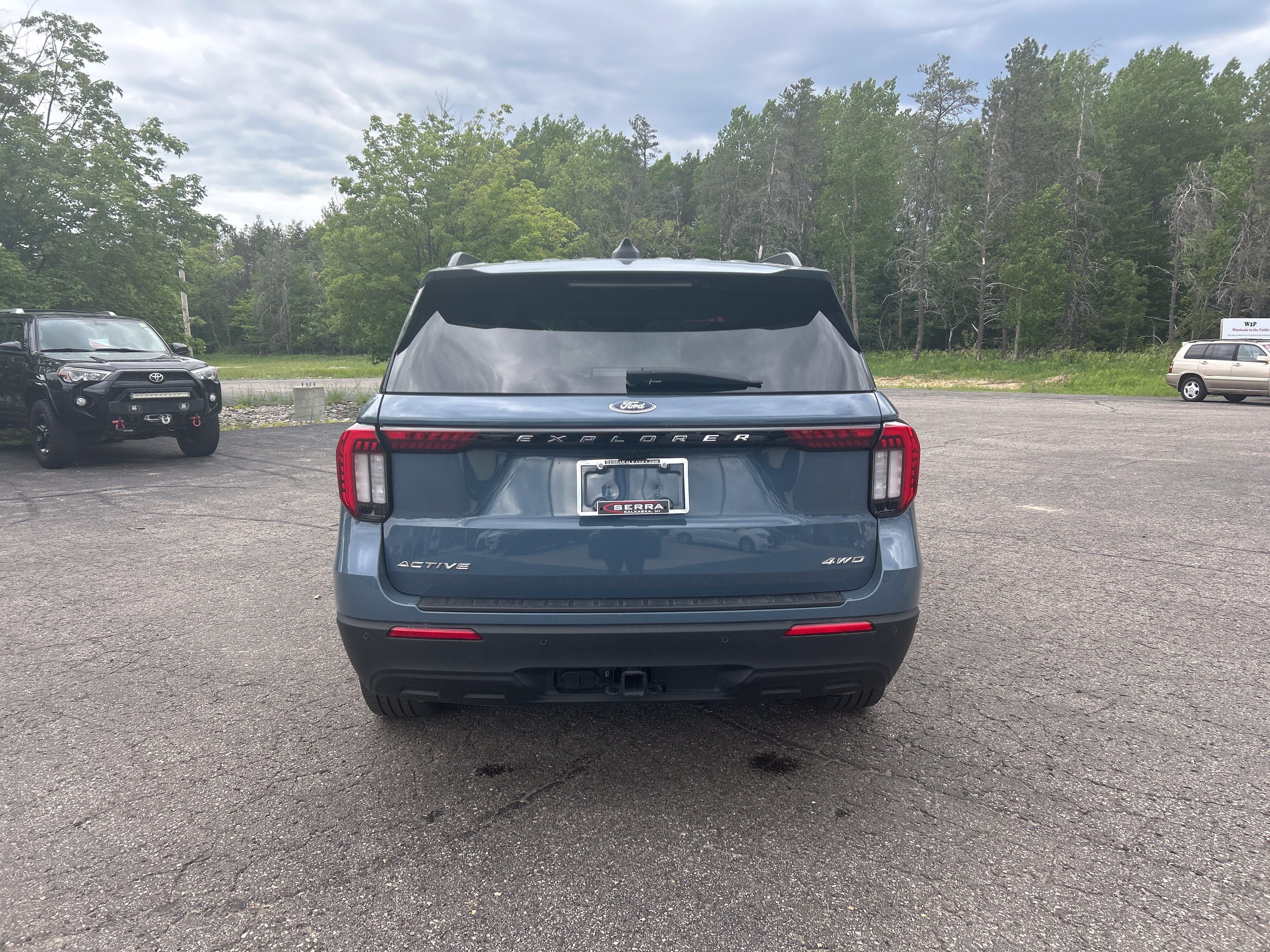 2025 Ford Explorer Active