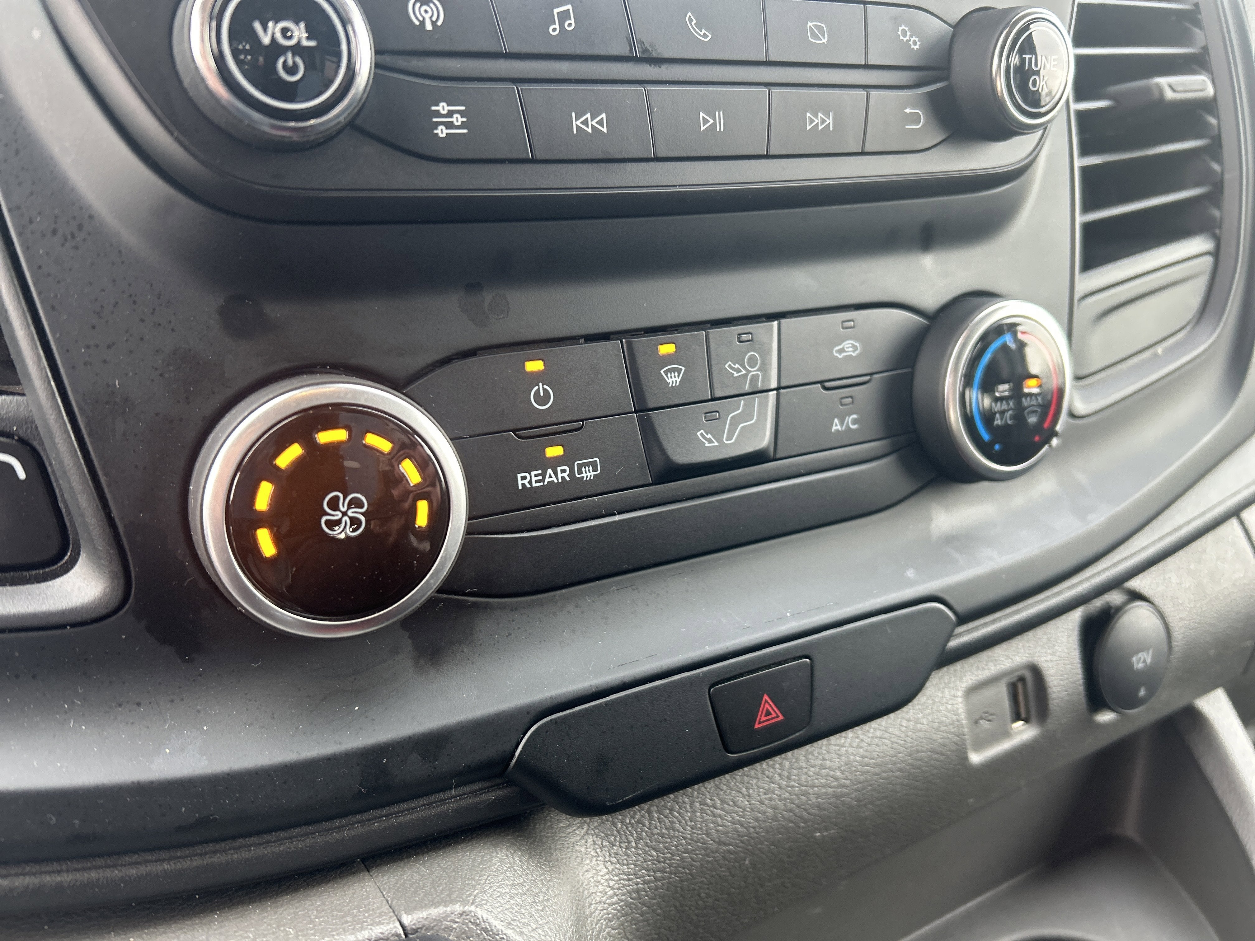 2024 Ford Transit Cargo Van Base