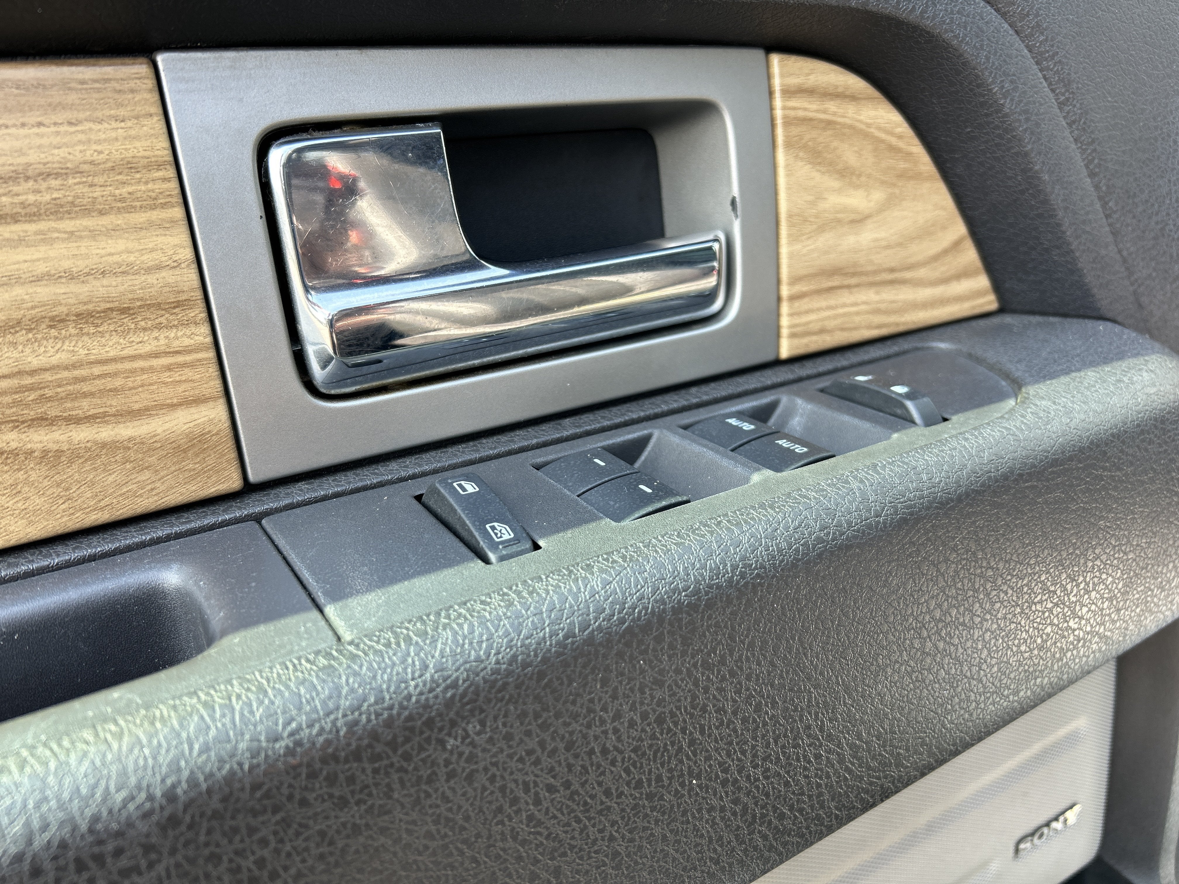 2011 Ford F-150 Lariat
