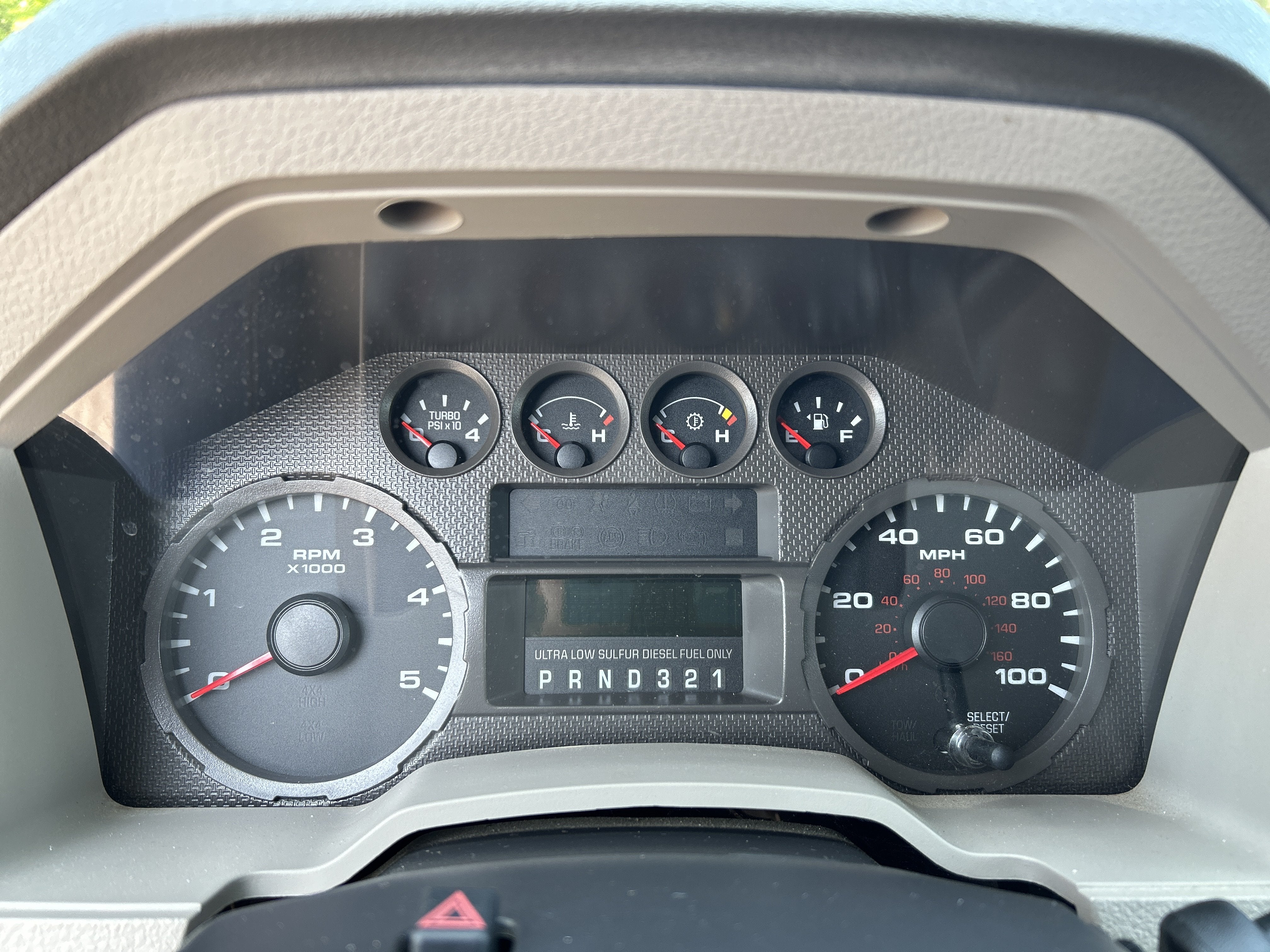 2010 Ford Super Duty F-350 DRW XL