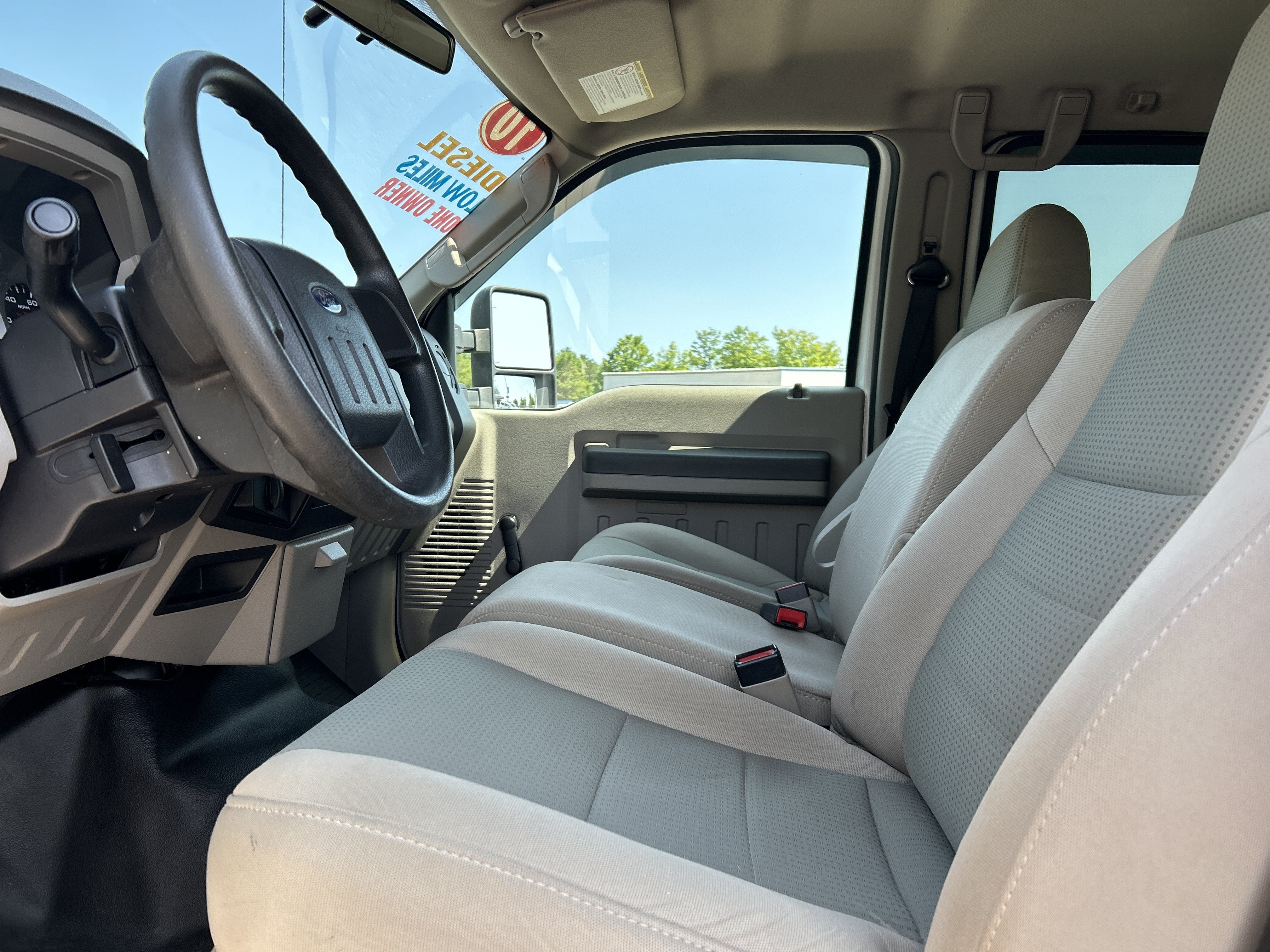 2010 Ford Super Duty F-350 DRW XL