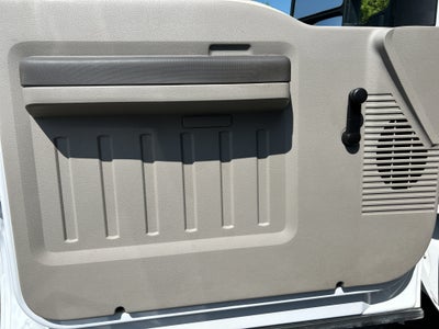 2010 Ford Super Duty F-350 DRW XL