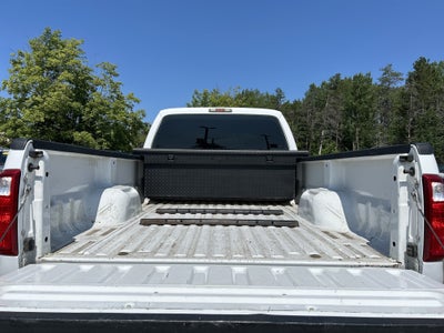 2010 Ford Super Duty F-350 DRW XL