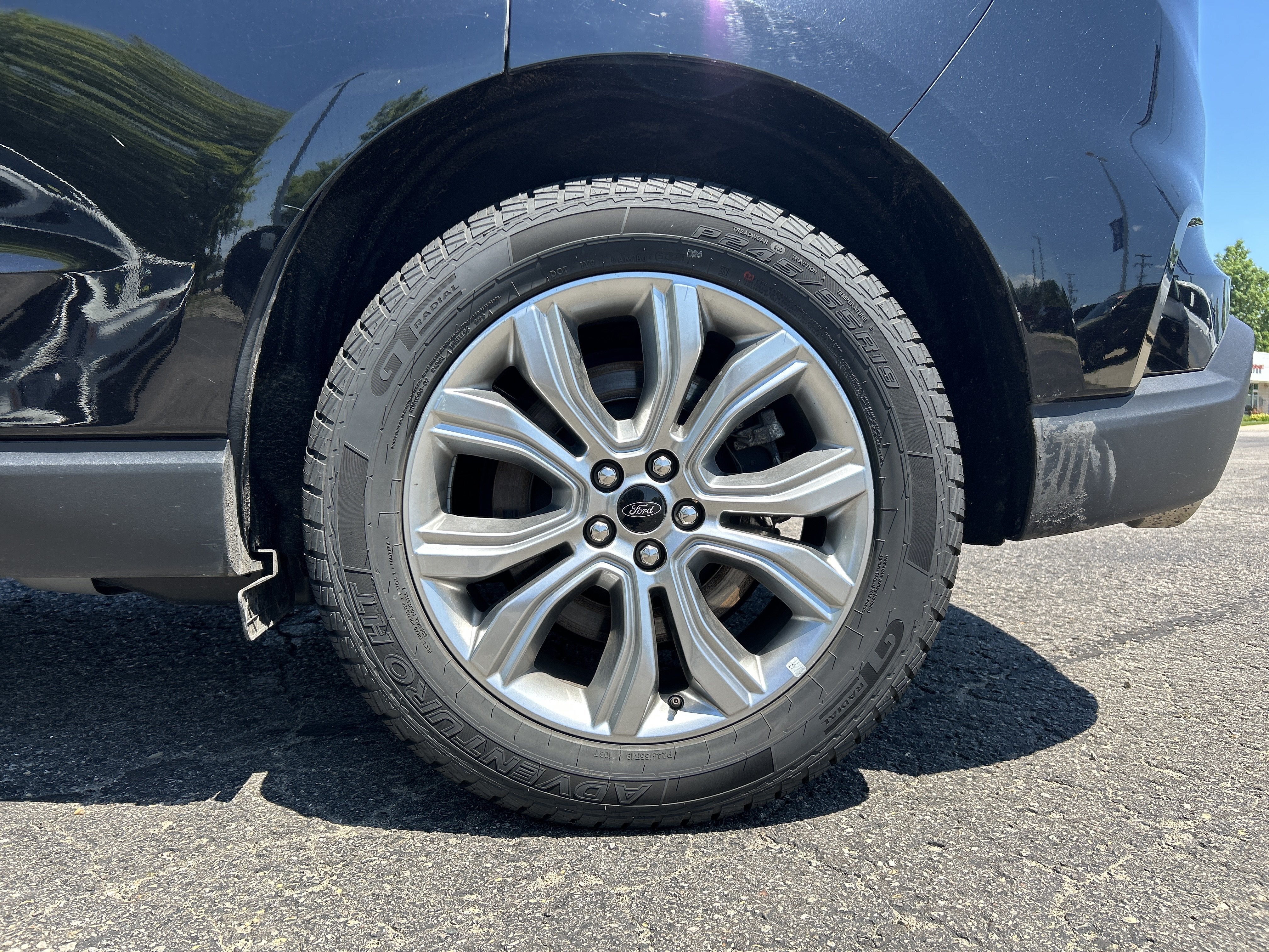 2024 Ford Edge Titanium