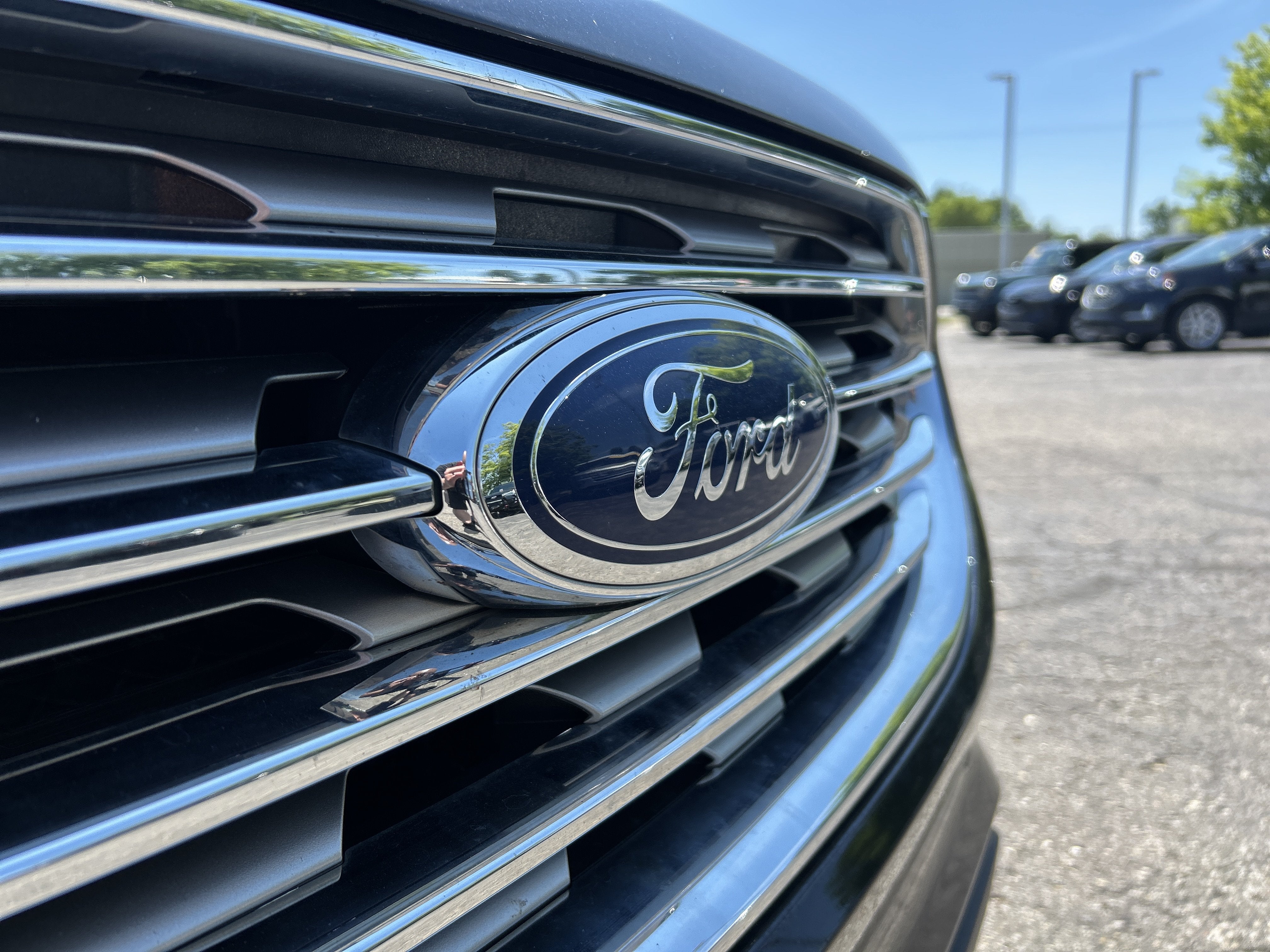 2024 Ford Edge Titanium