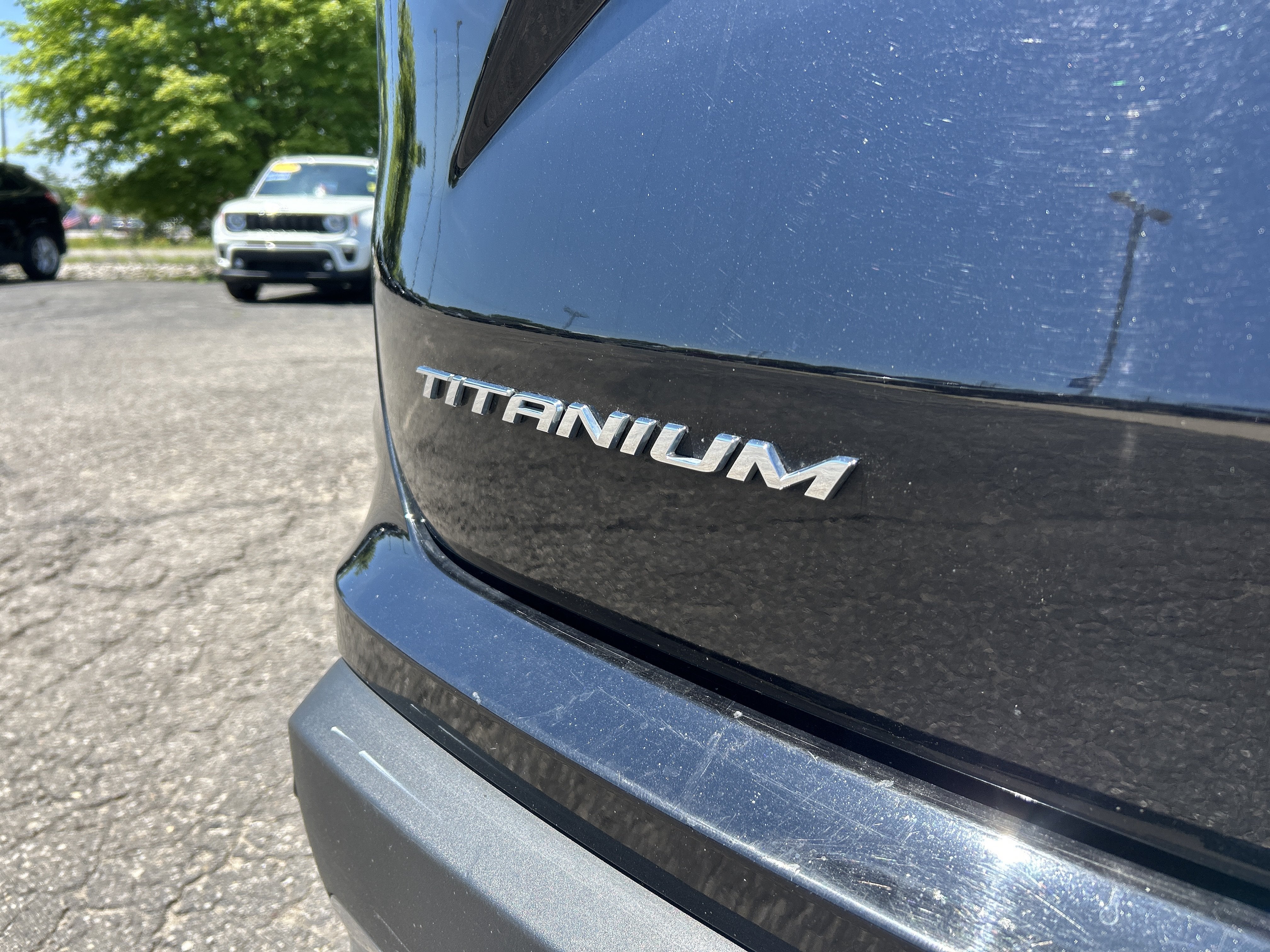 2024 Ford Edge Titanium