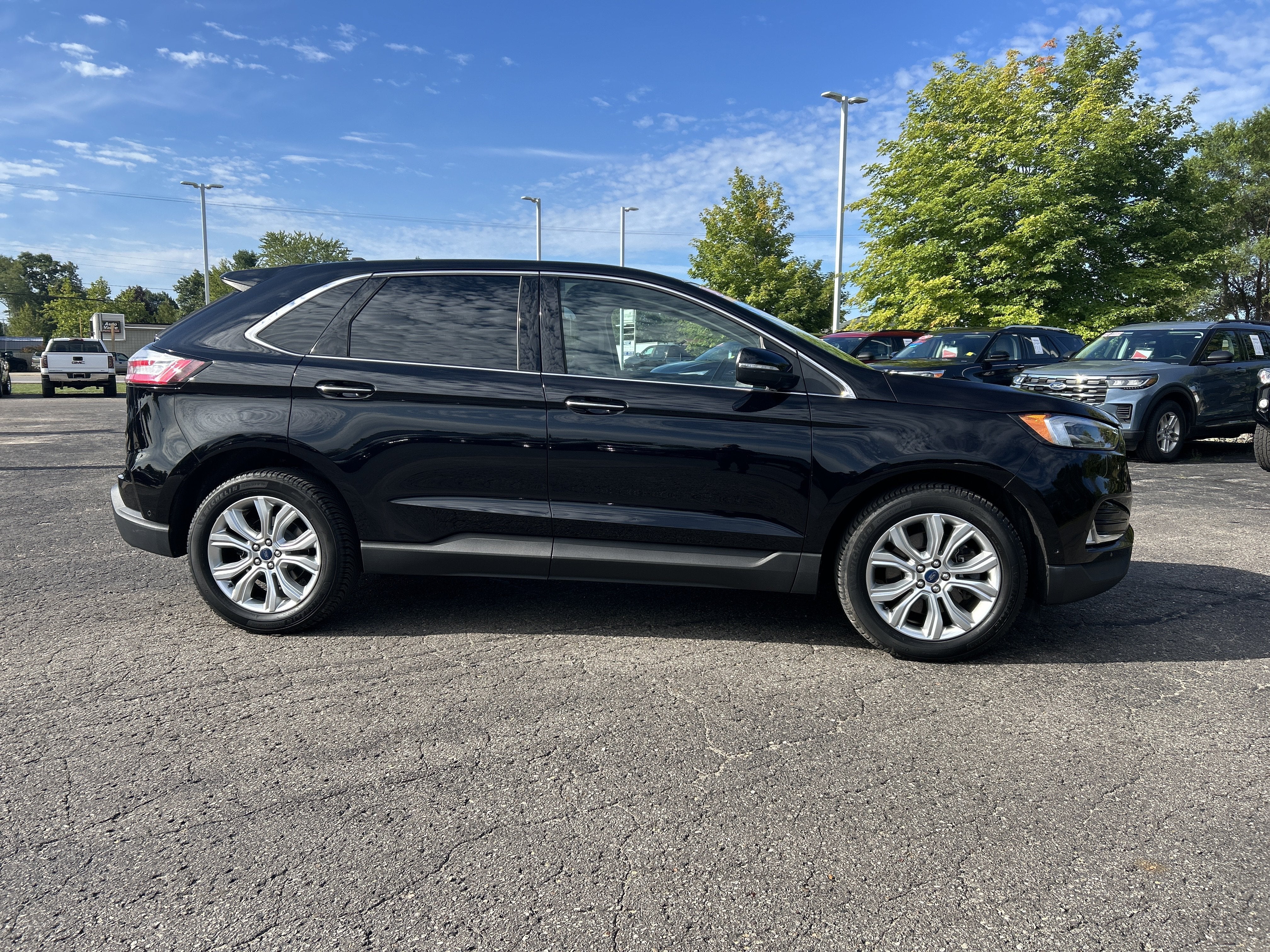 2020 Ford Edge Titanium